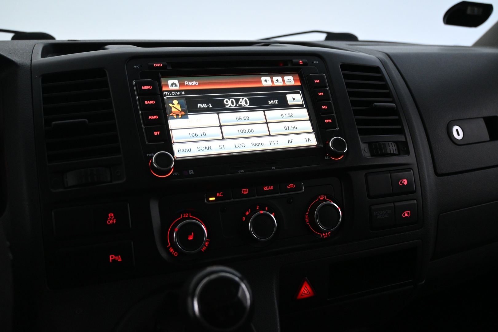 VOLKSWAGEN Caravelle 2010