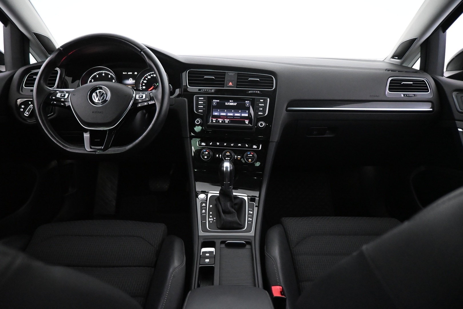 VOLKSWAGEN Golf 2014