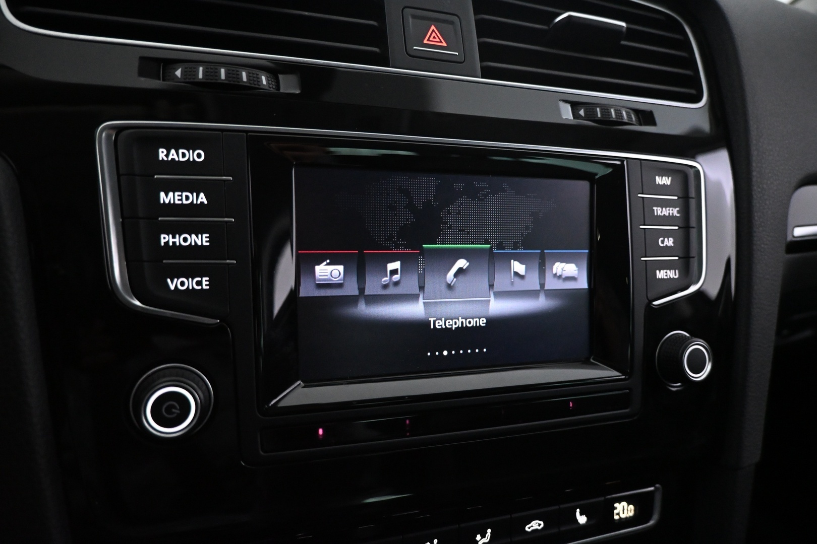VOLKSWAGEN Golf 2014
