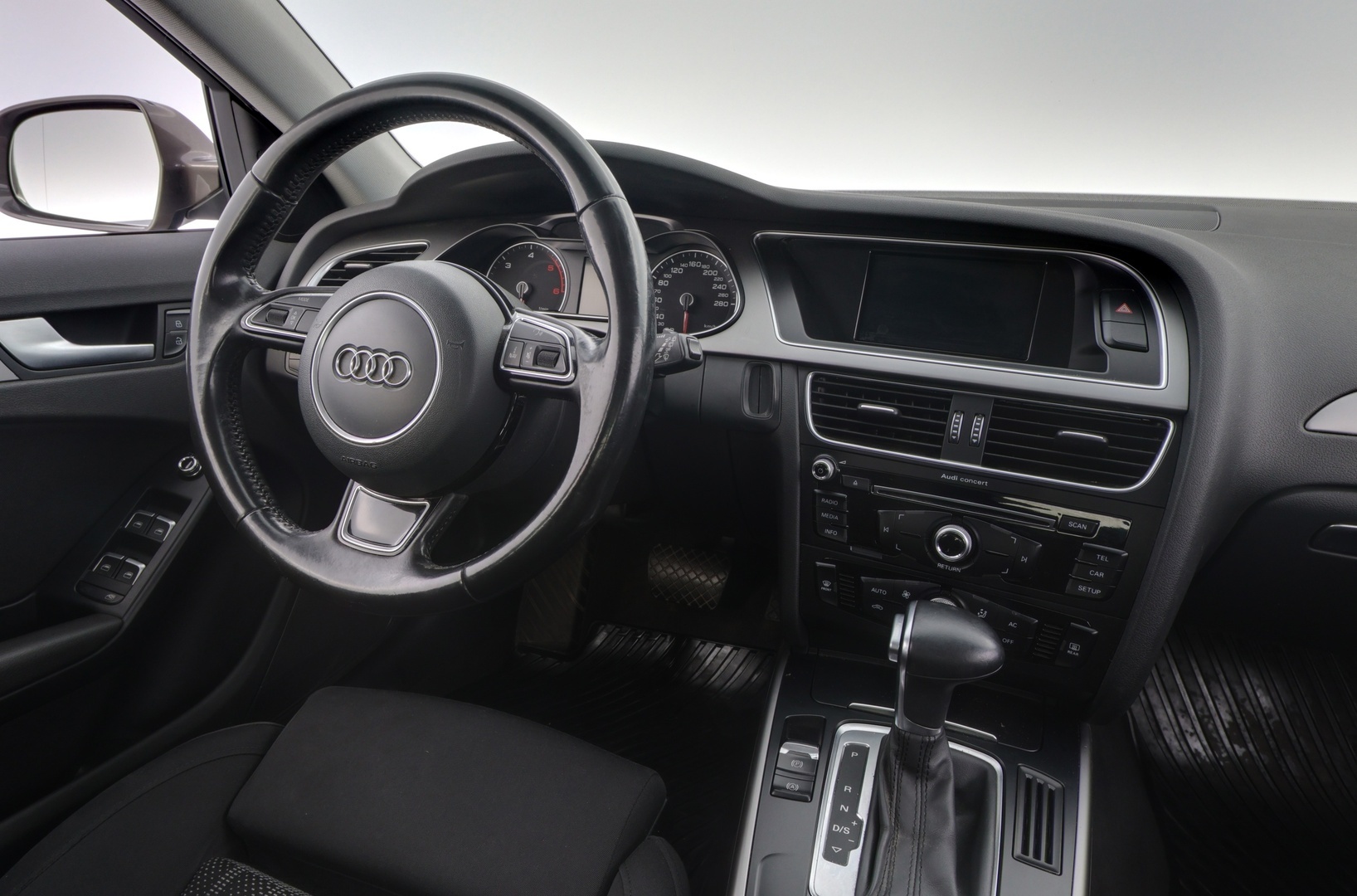 AUDI A4 2014