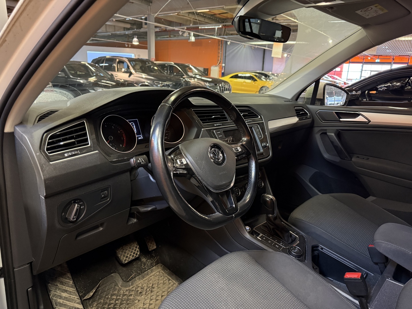 VOLKSWAGEN Tiguan 2017