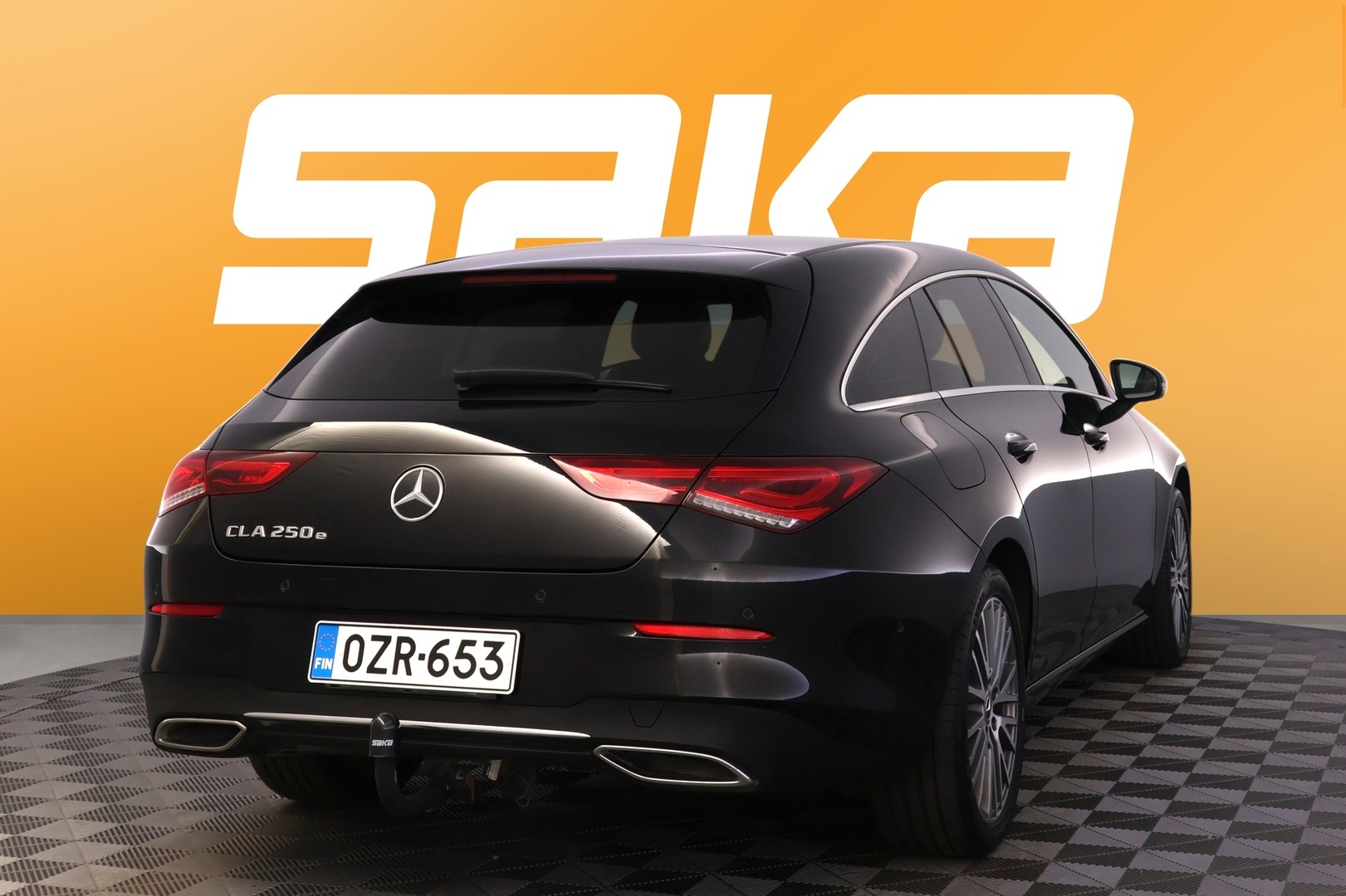 MERCEDES-BENZ CLA 2023