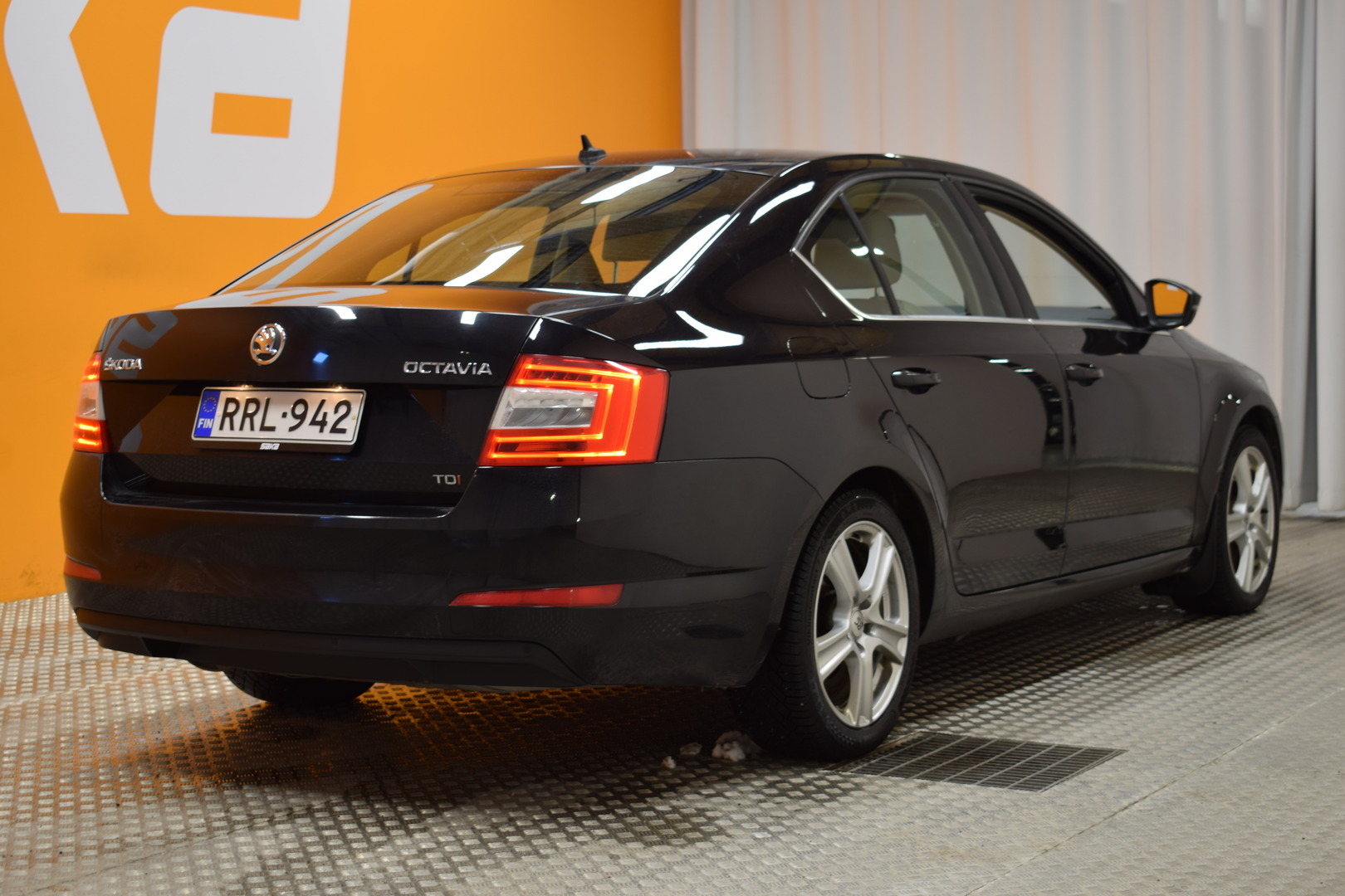 SKODA Octavia 2013