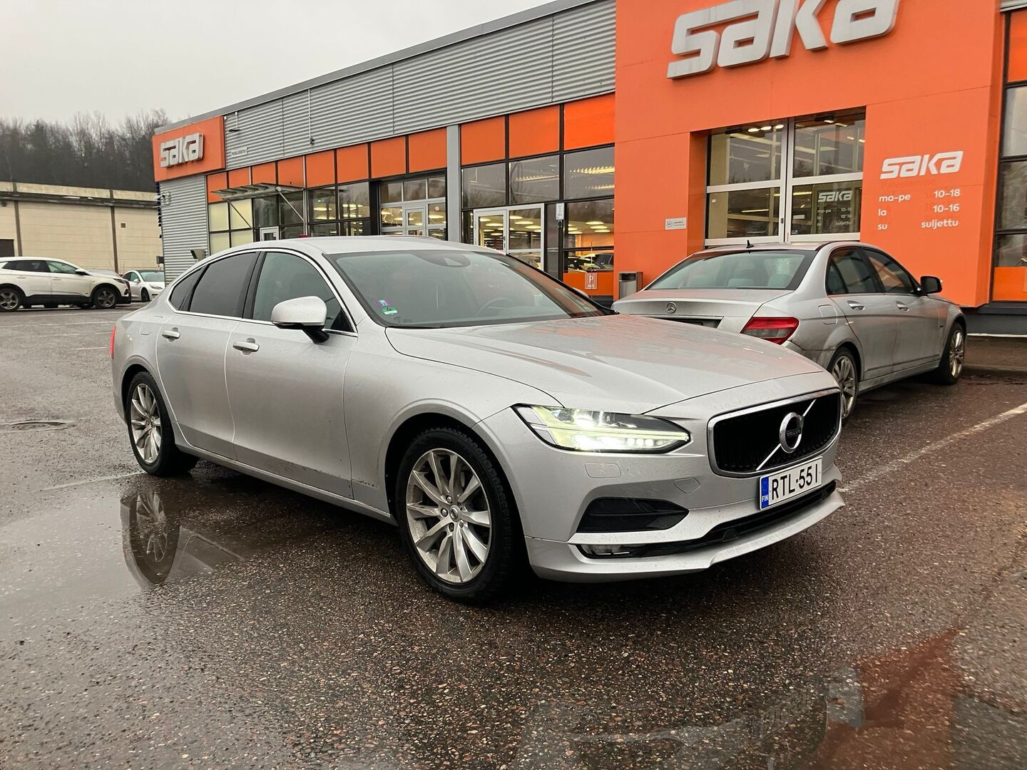 VOLVO S90 2019