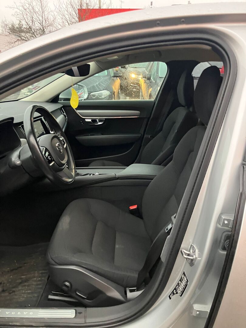 VOLVO S90 2019