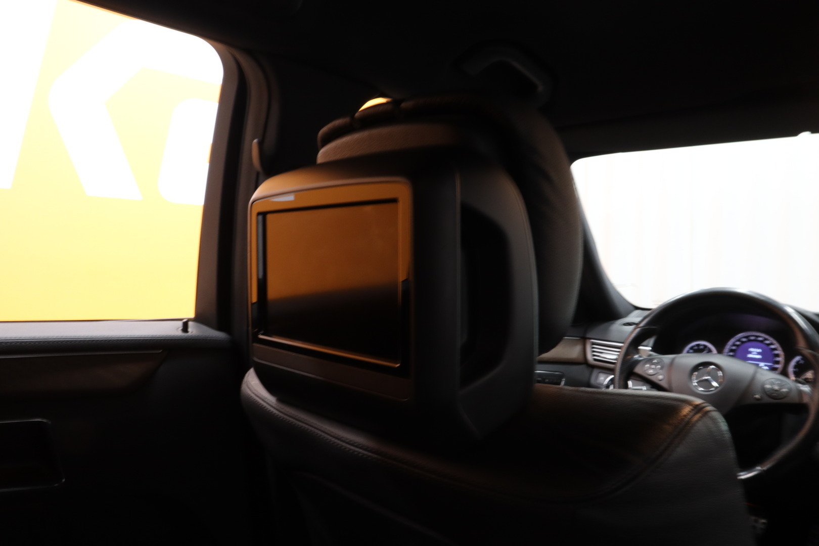 MERCEDES-BENZ E 2010