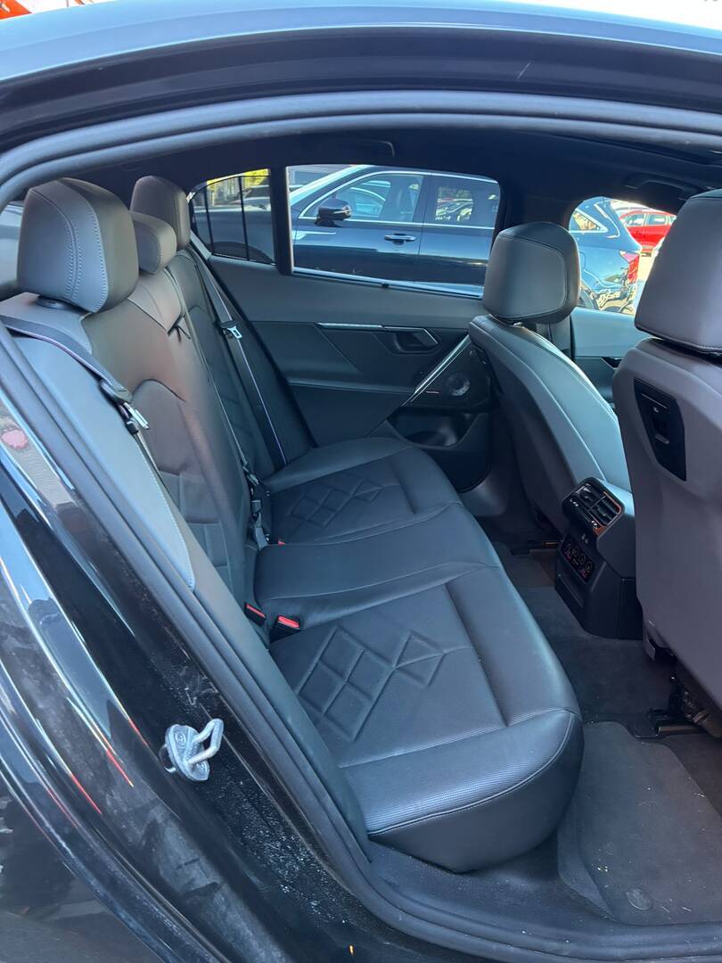 BMW i5 M60 2024