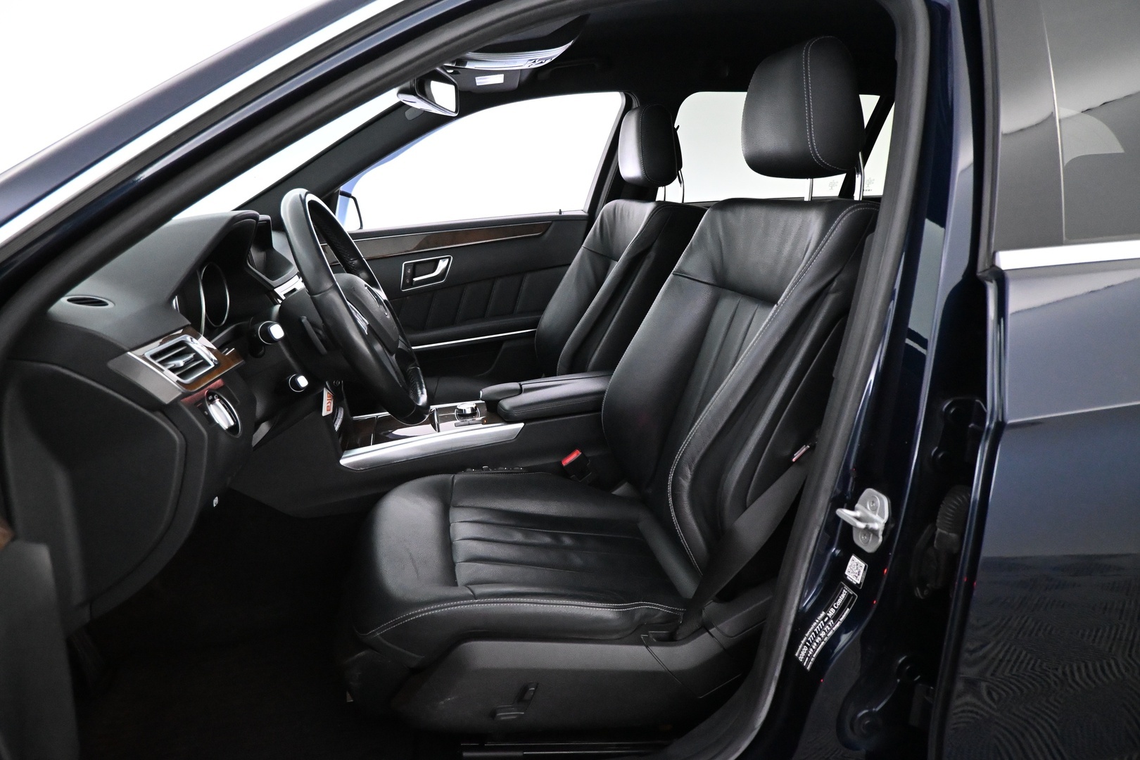 MERCEDES-BENZ E 2015