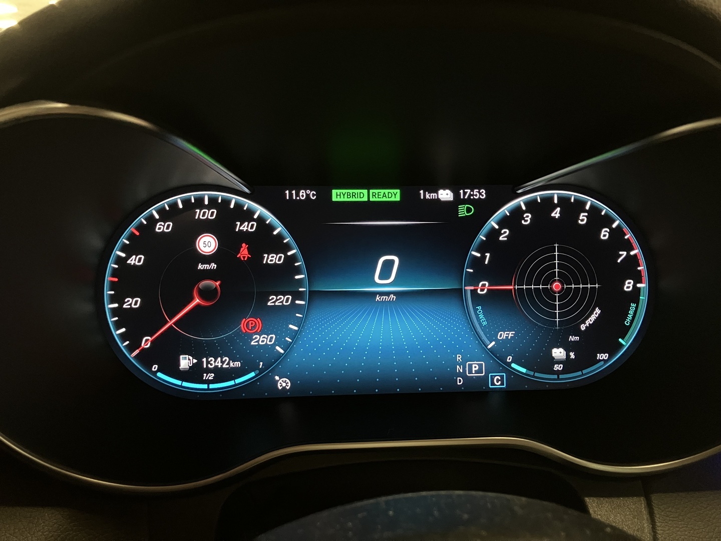 MERCEDES-BENZ C 2020