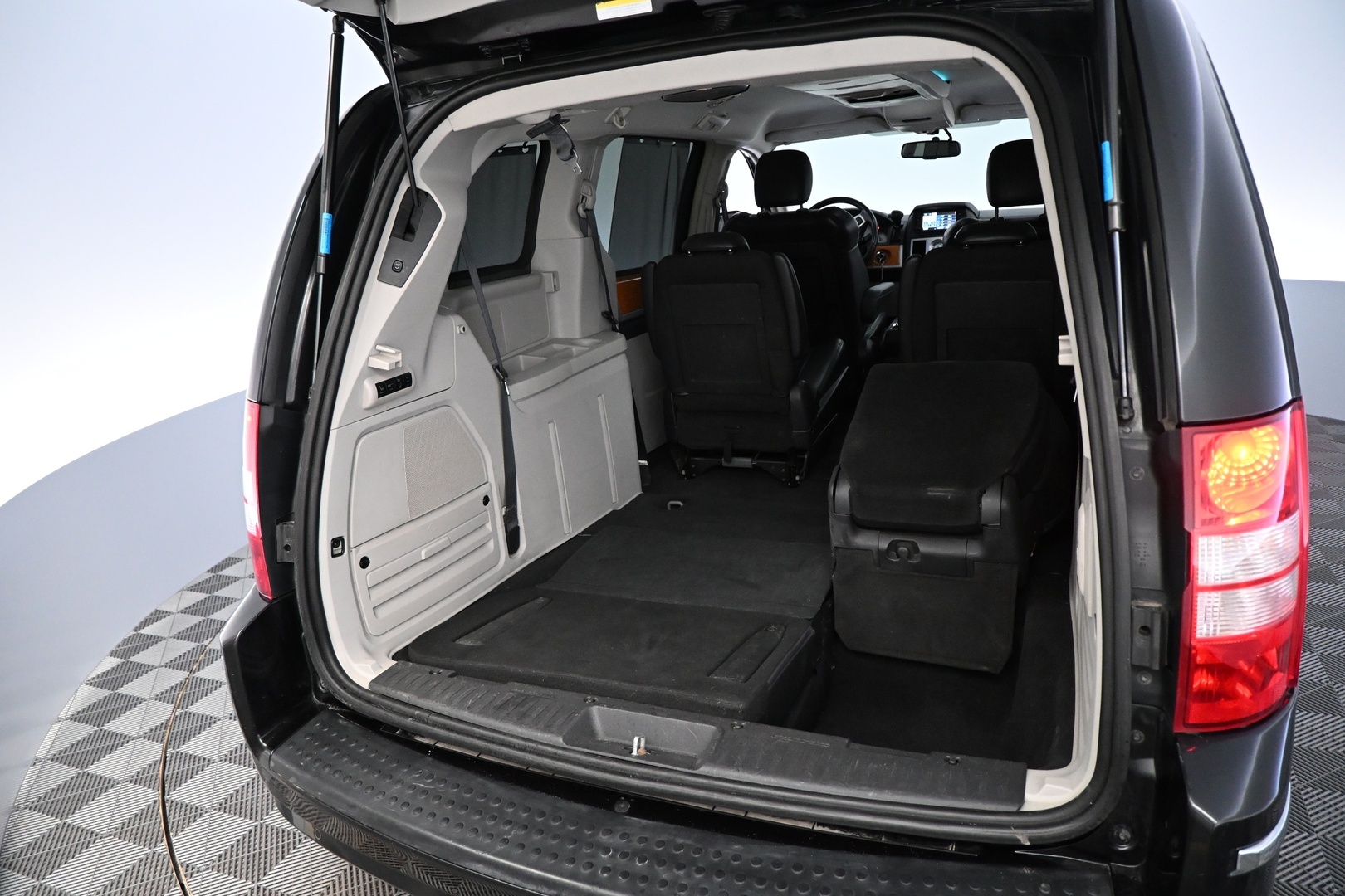 CHRYSLER GRAND VOYAGER 2010