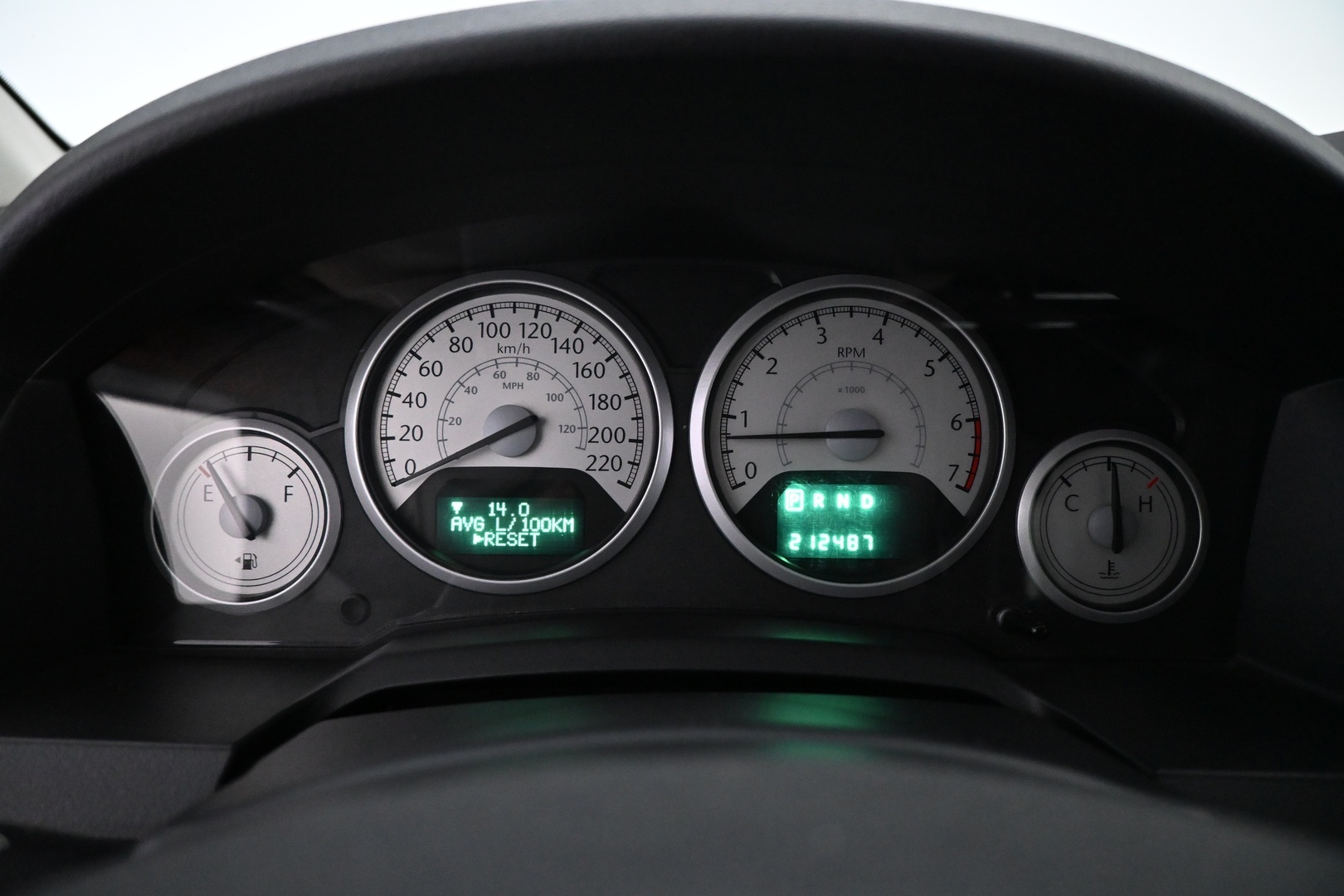 CHRYSLER GRAND VOYAGER 2010