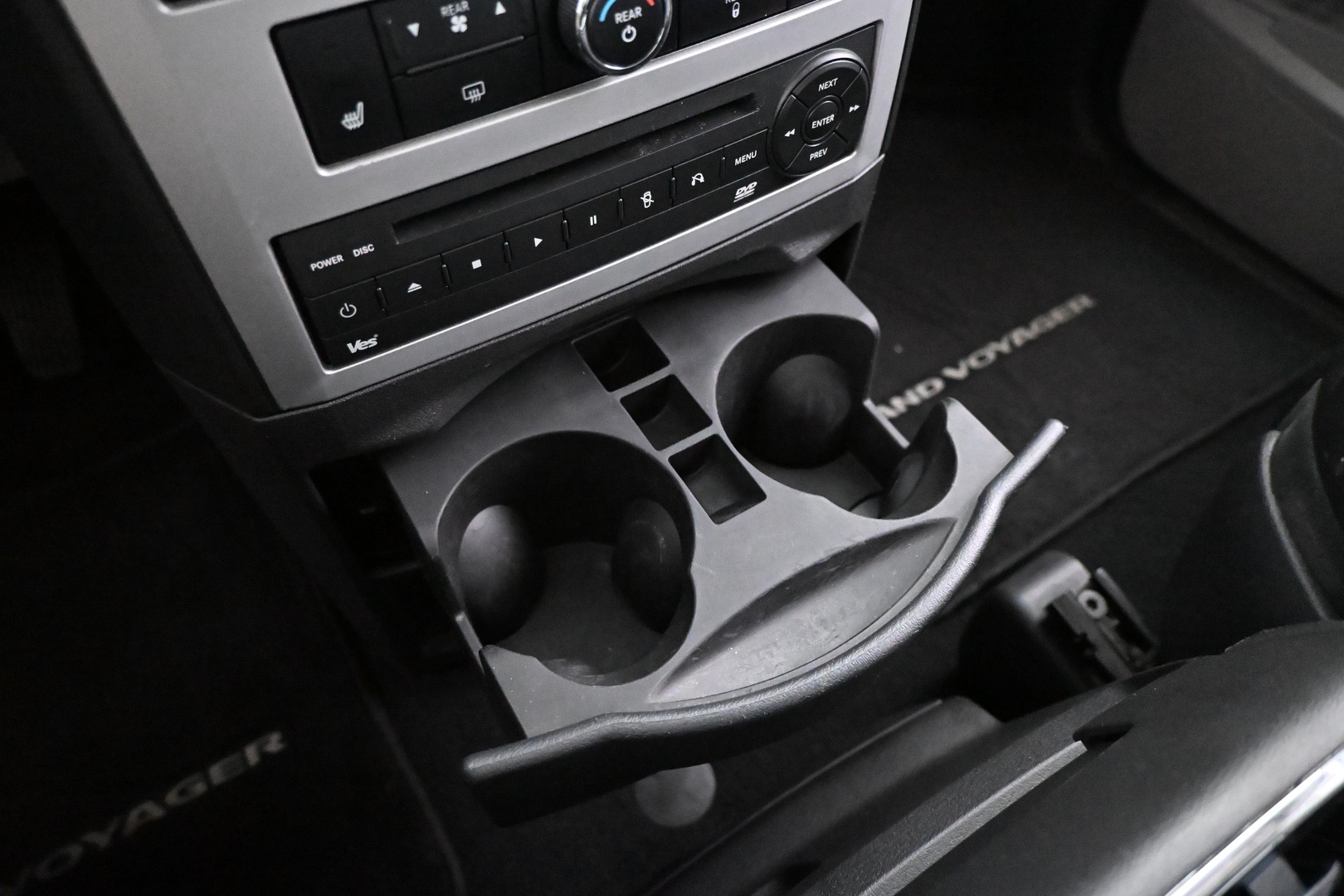 CHRYSLER GRAND VOYAGER 2010