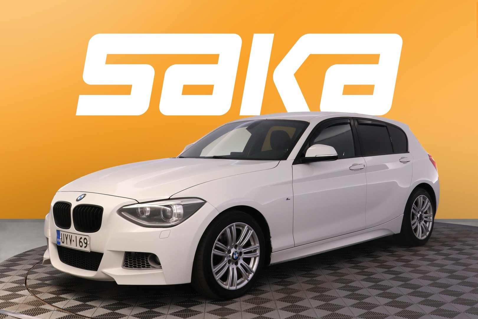BMW 118 2014