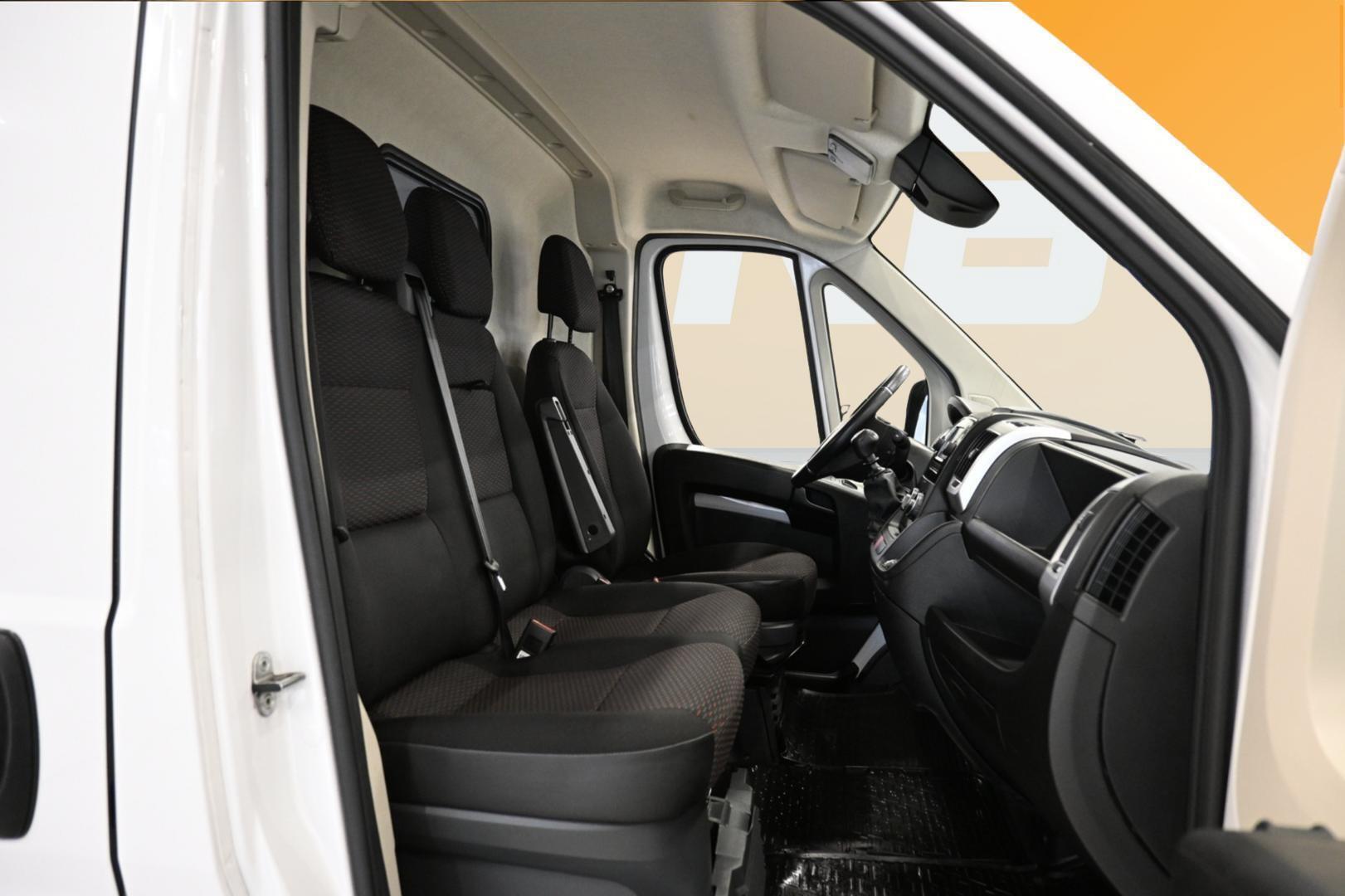 PEUGEOT Boxer 2022