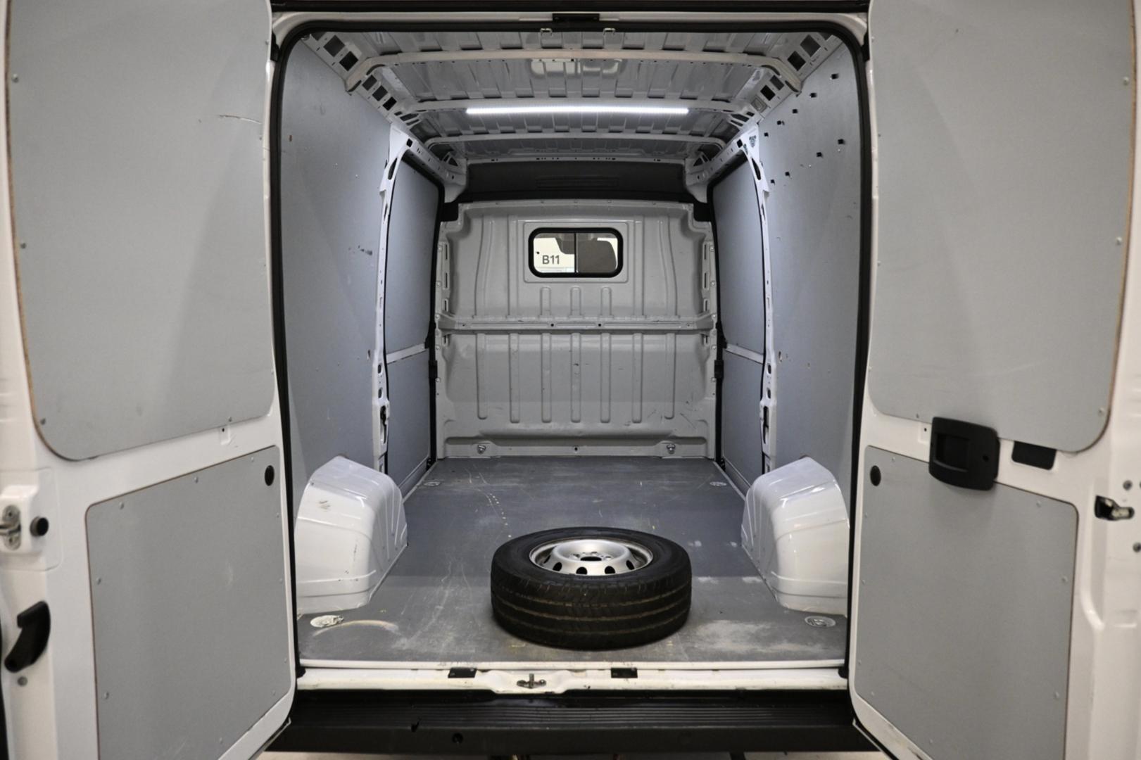 PEUGEOT Boxer 2022