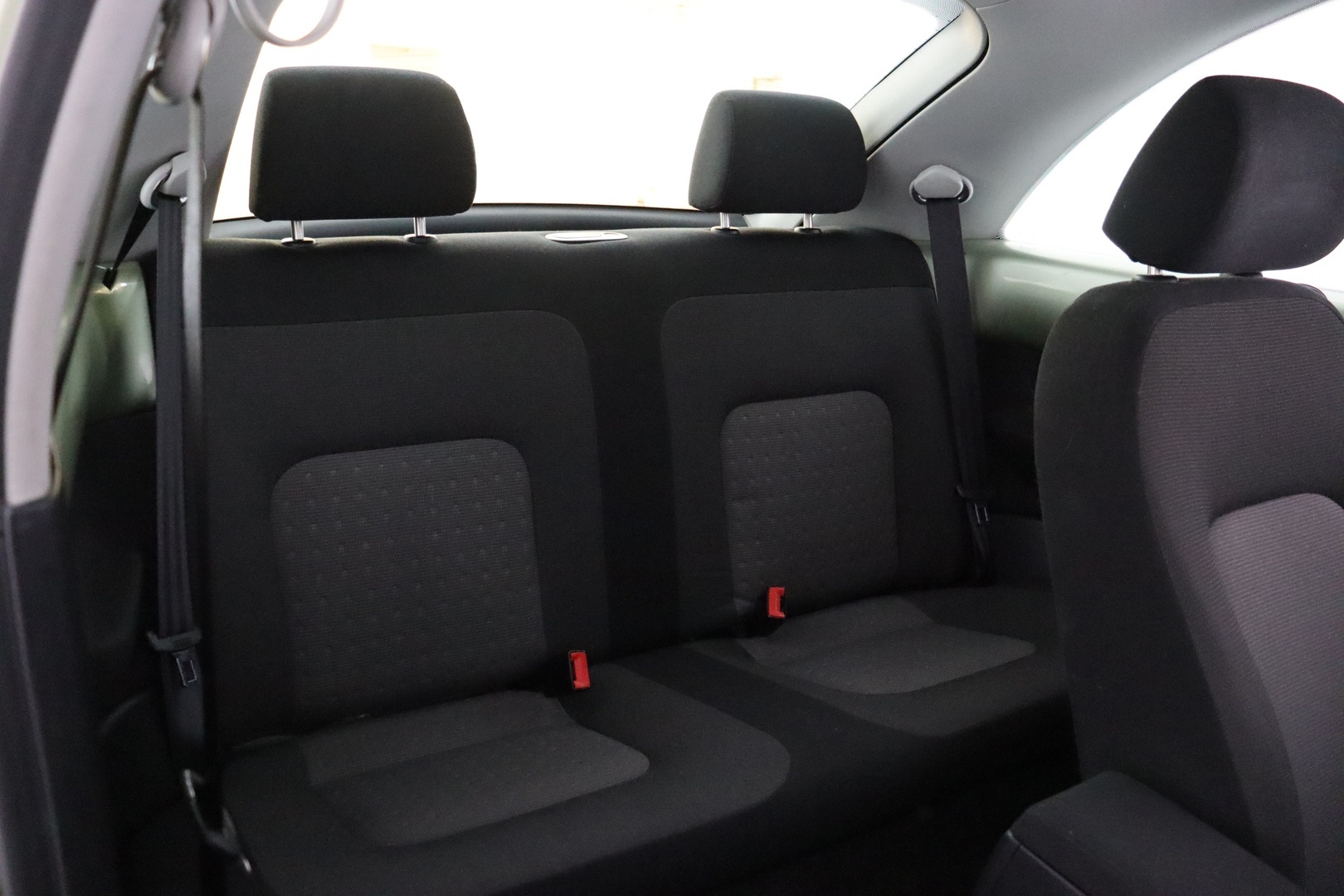 VOLKSWAGEN New Beetle 2007