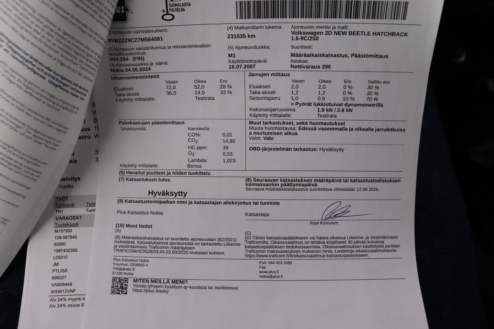 VOLKSWAGEN New Beetle 2007