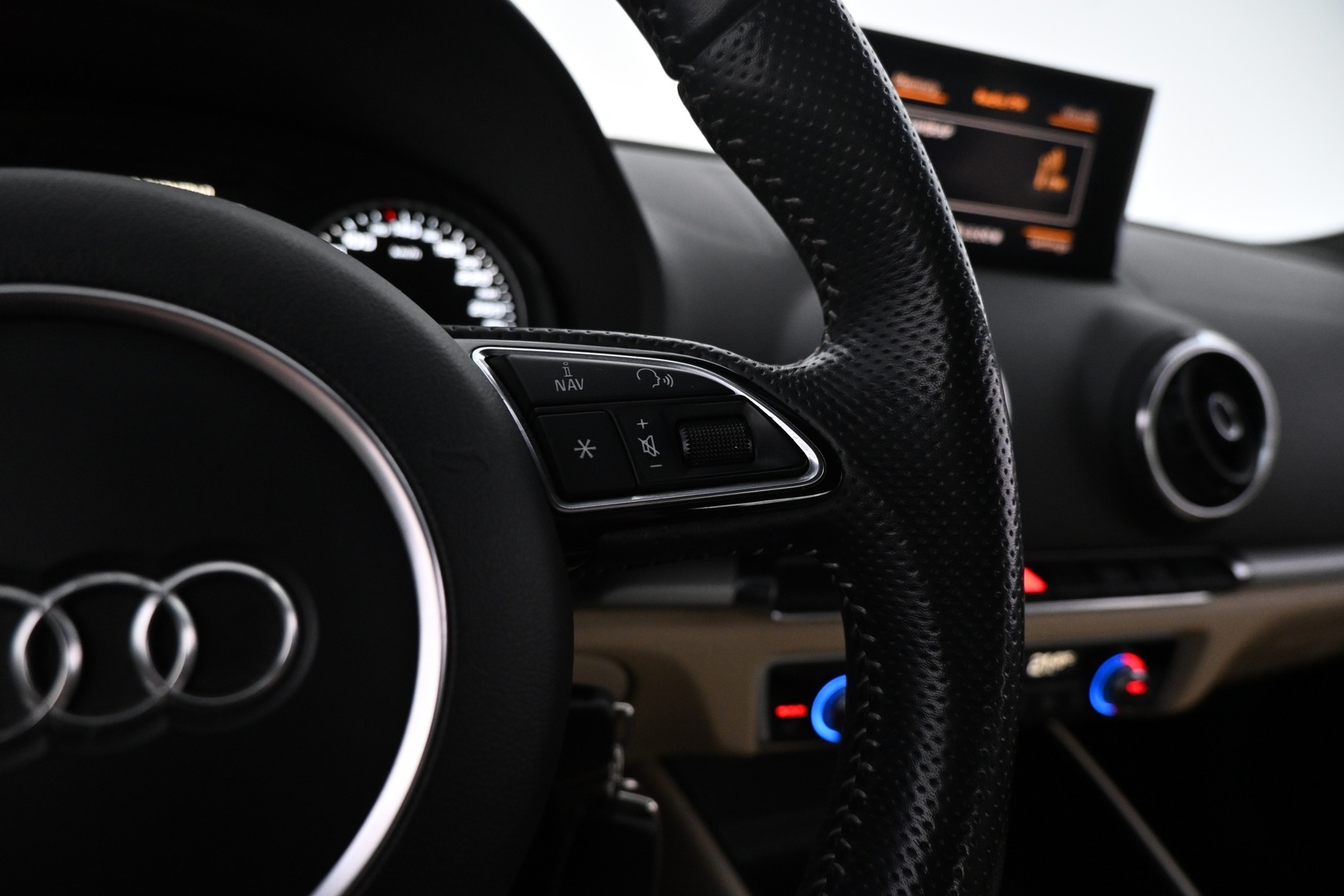 AUDI A3 2014