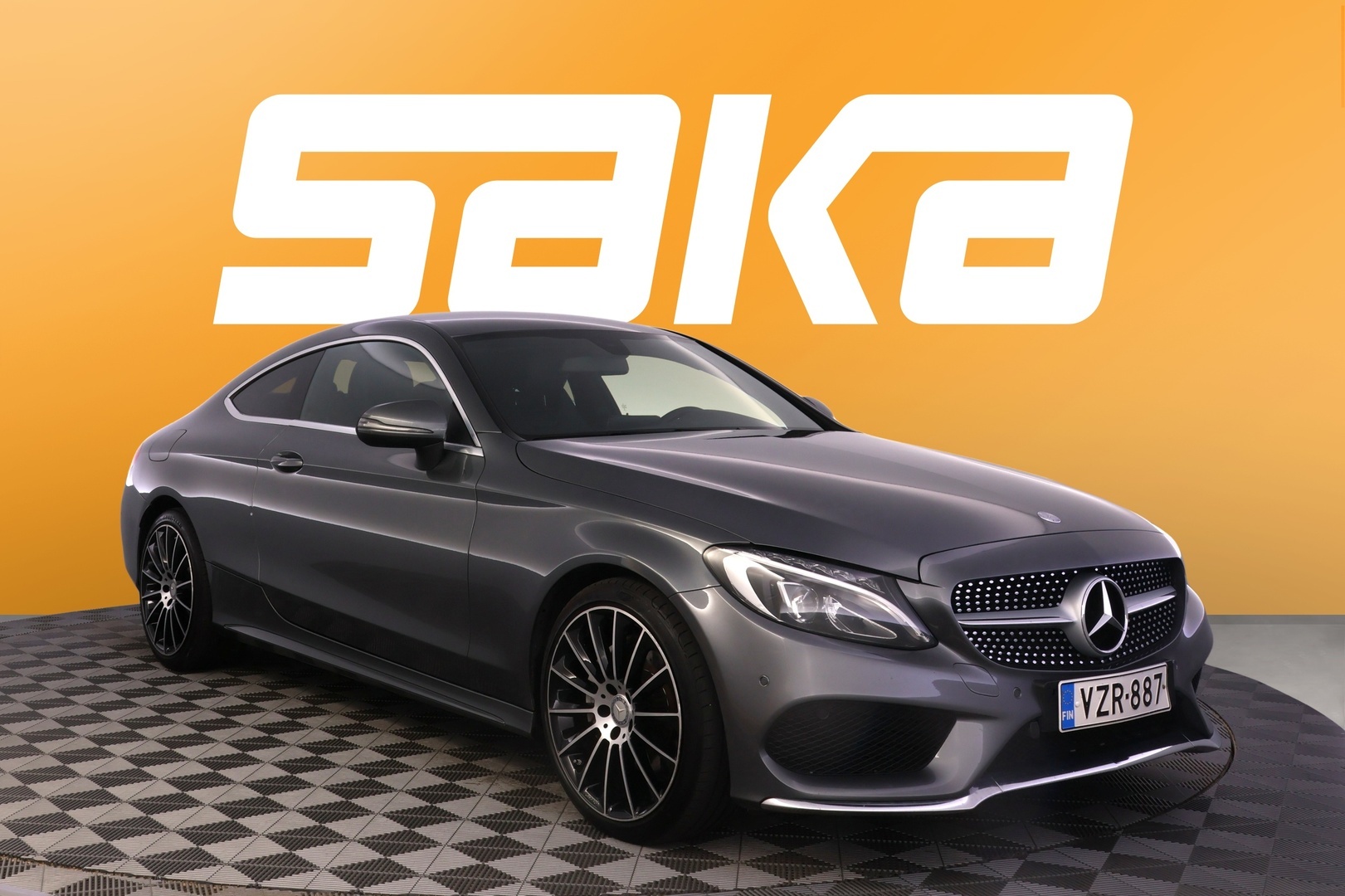 MERCEDES-BENZ C 2016