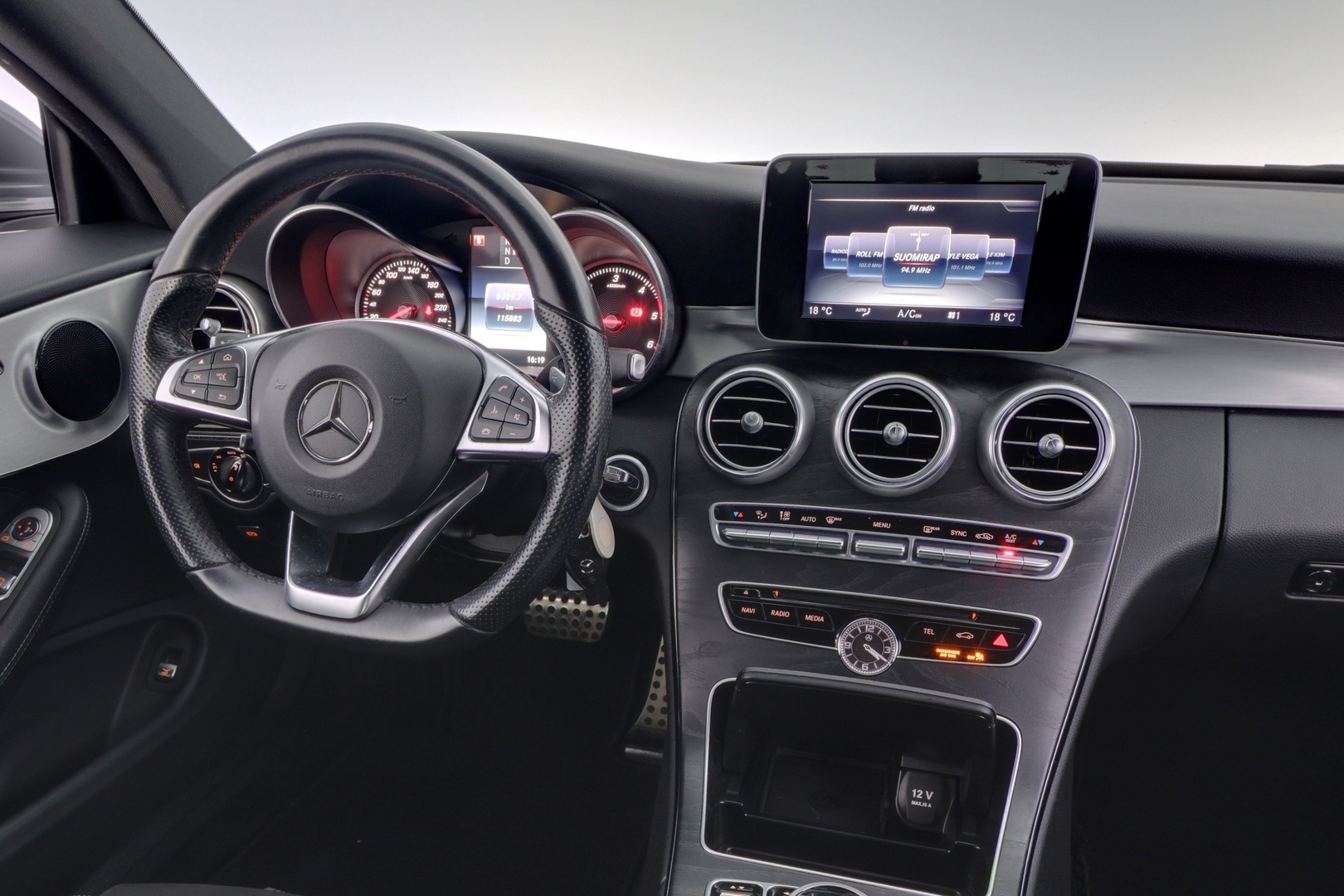MERCEDES-BENZ C 2016