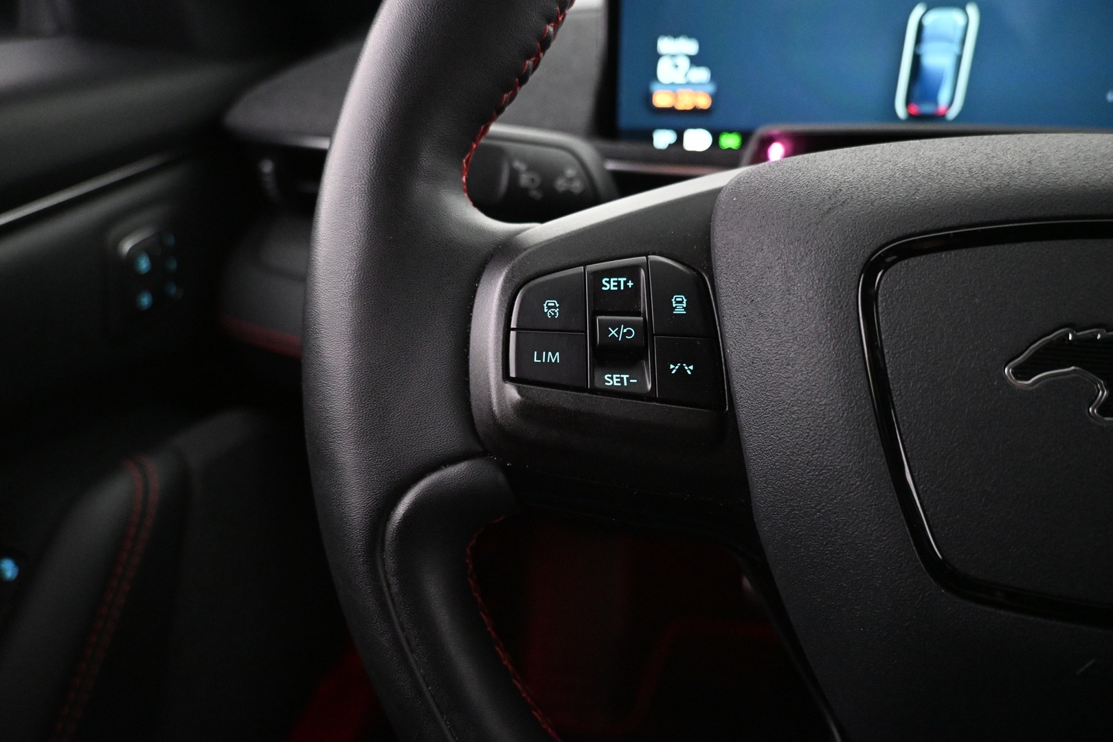 FORD Mustang Mach-E 2022