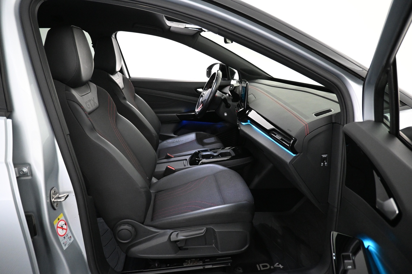 VOLKSWAGEN ID.4 2023