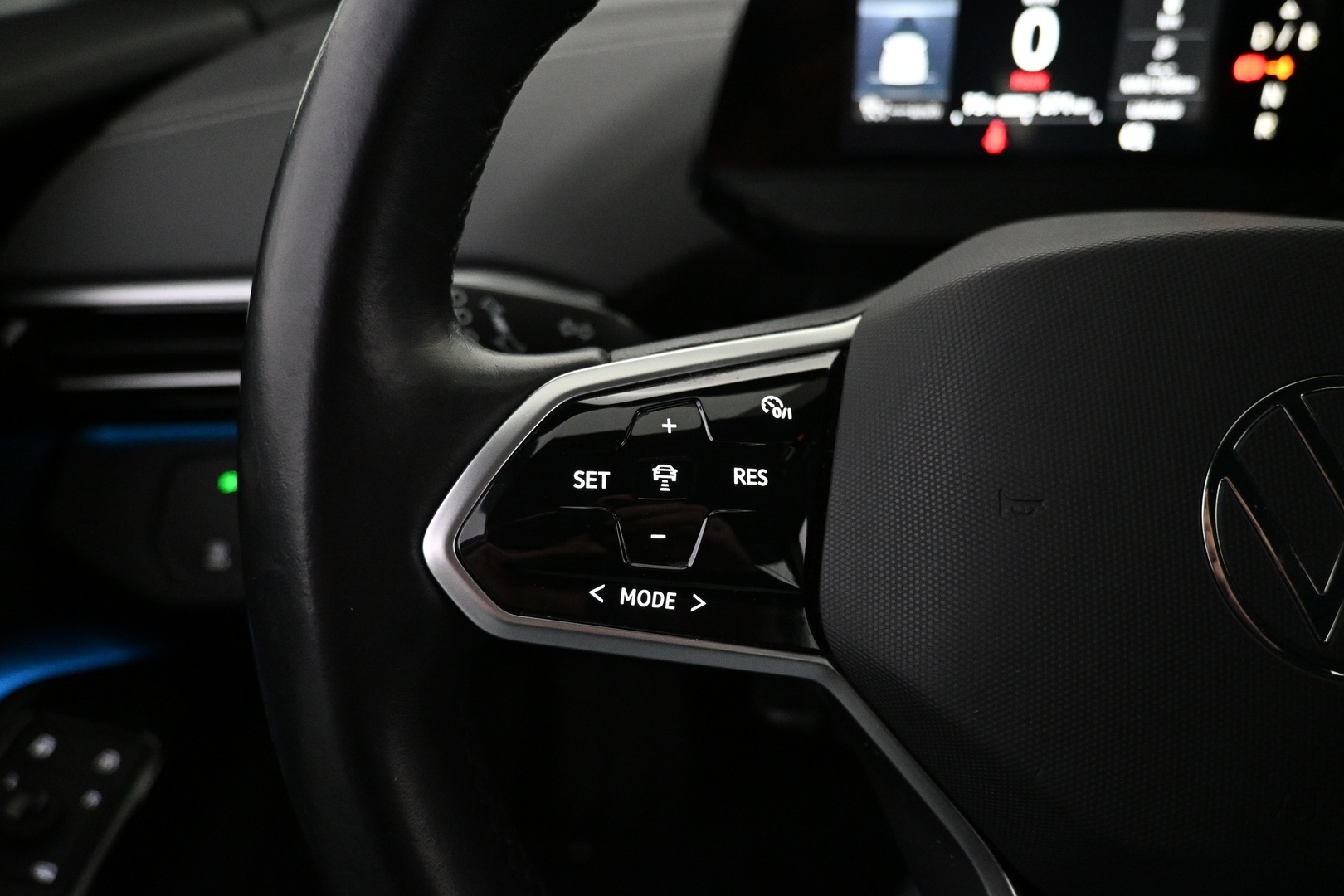 VOLKSWAGEN ID.4 2023