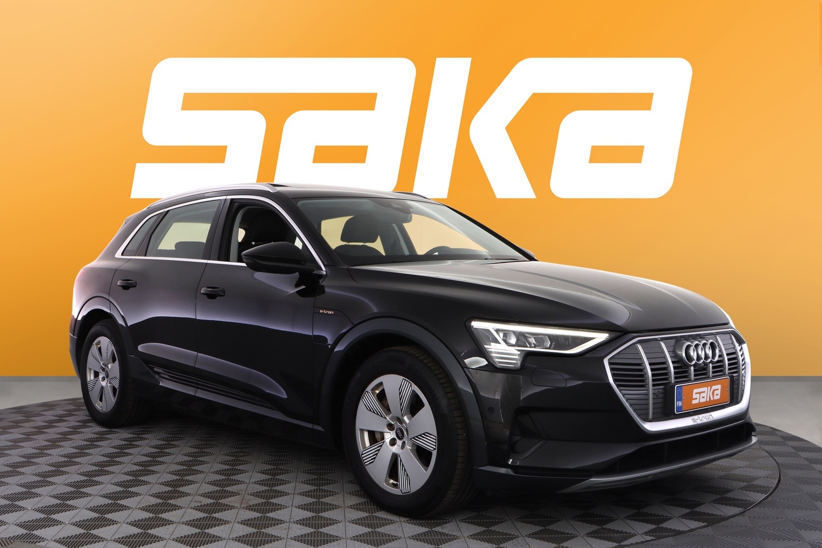AUDI e-tron 2022