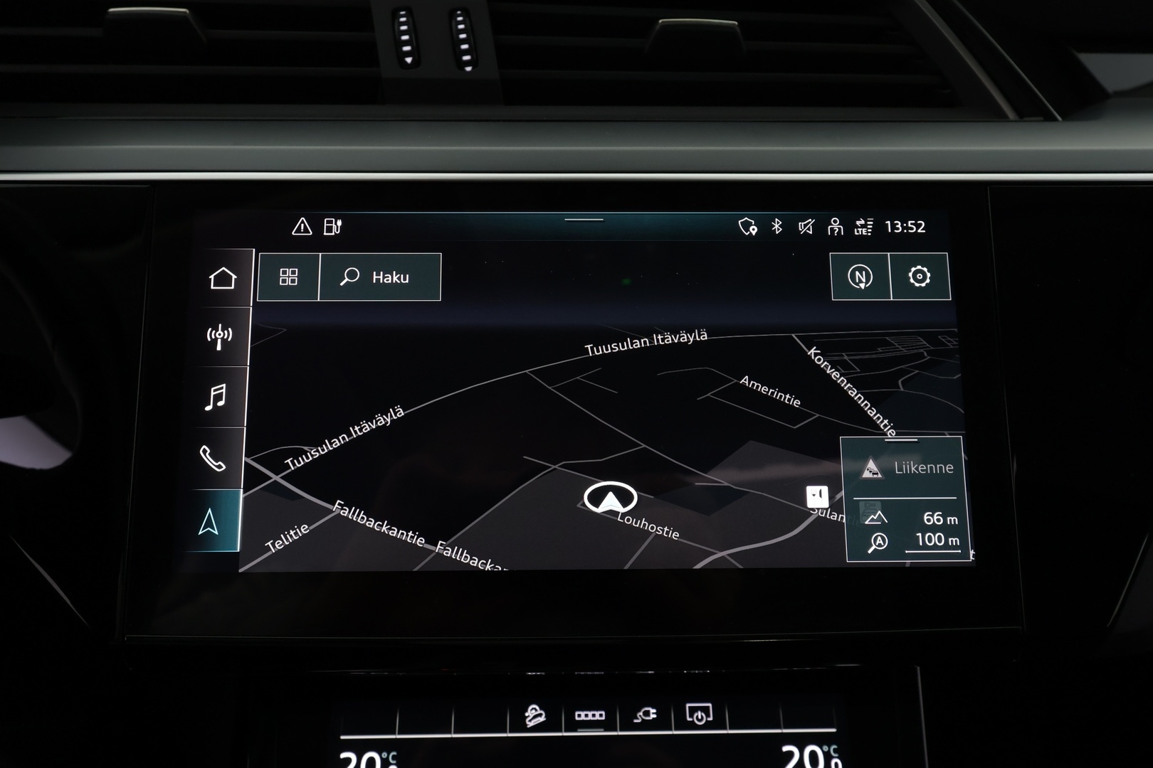 AUDI e-tron 2022