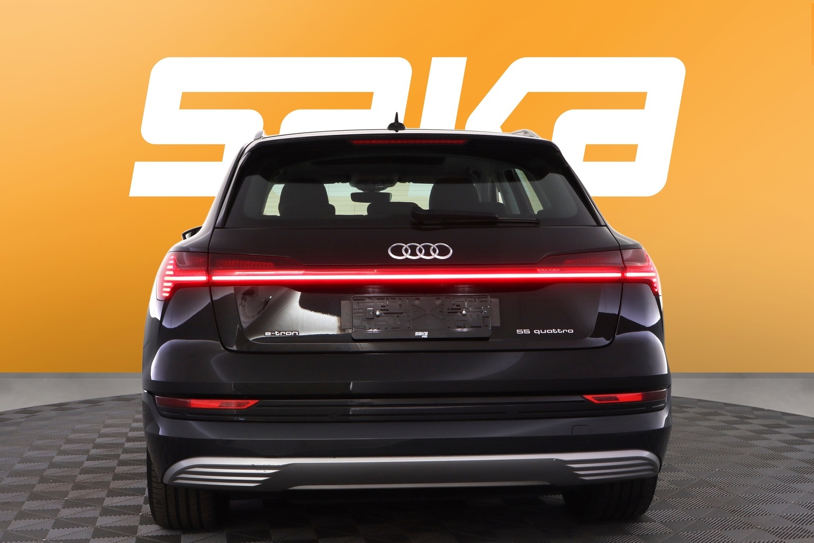 AUDI e-tron 2022