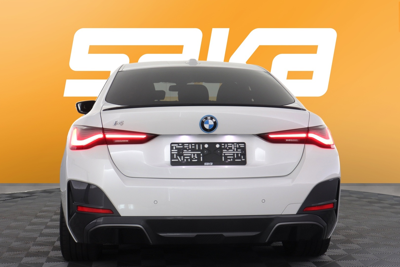 BMW i4 2024