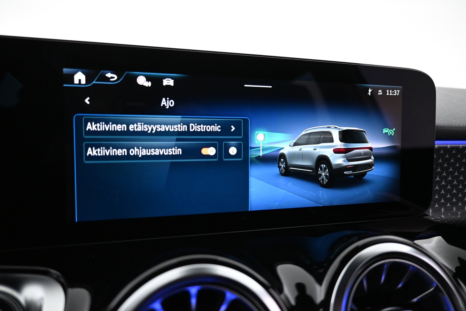 MERCEDES-BENZ EQB 2025
