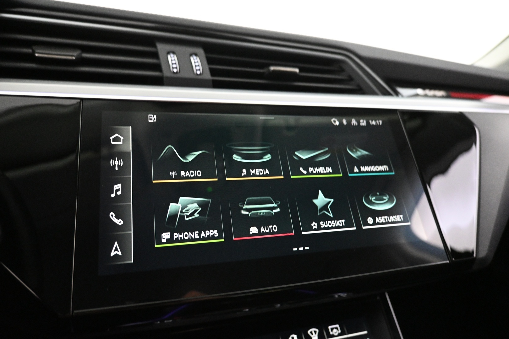 AUDI e-tron 2022
