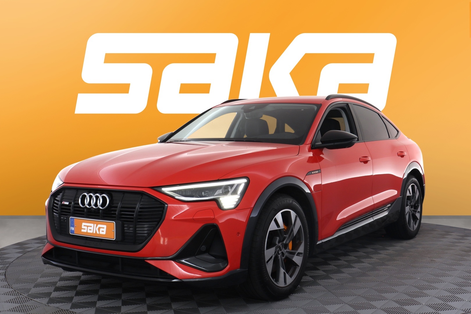 AUDI e-tron 2022