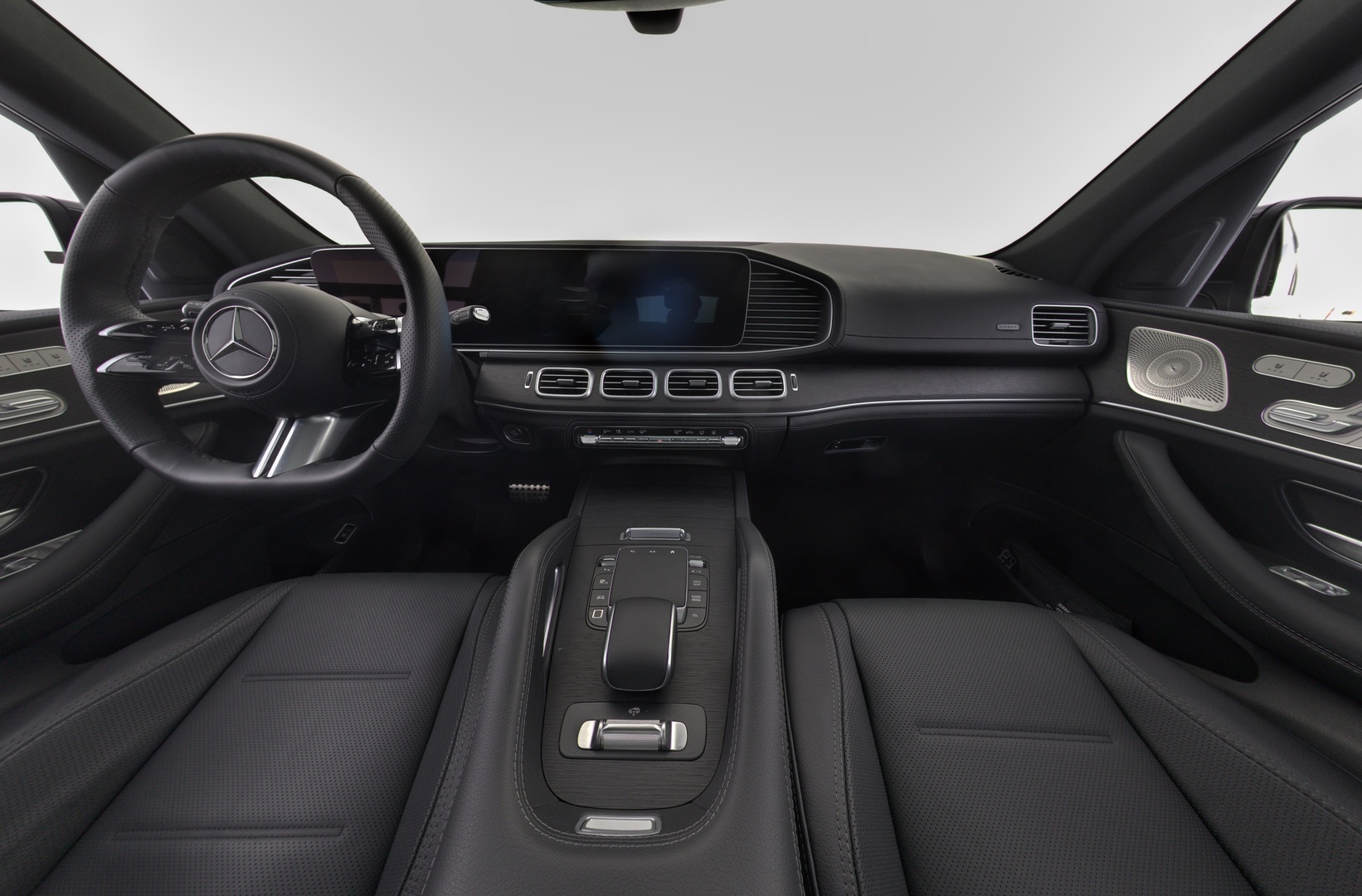 MERCEDES-BENZ GLE 2025