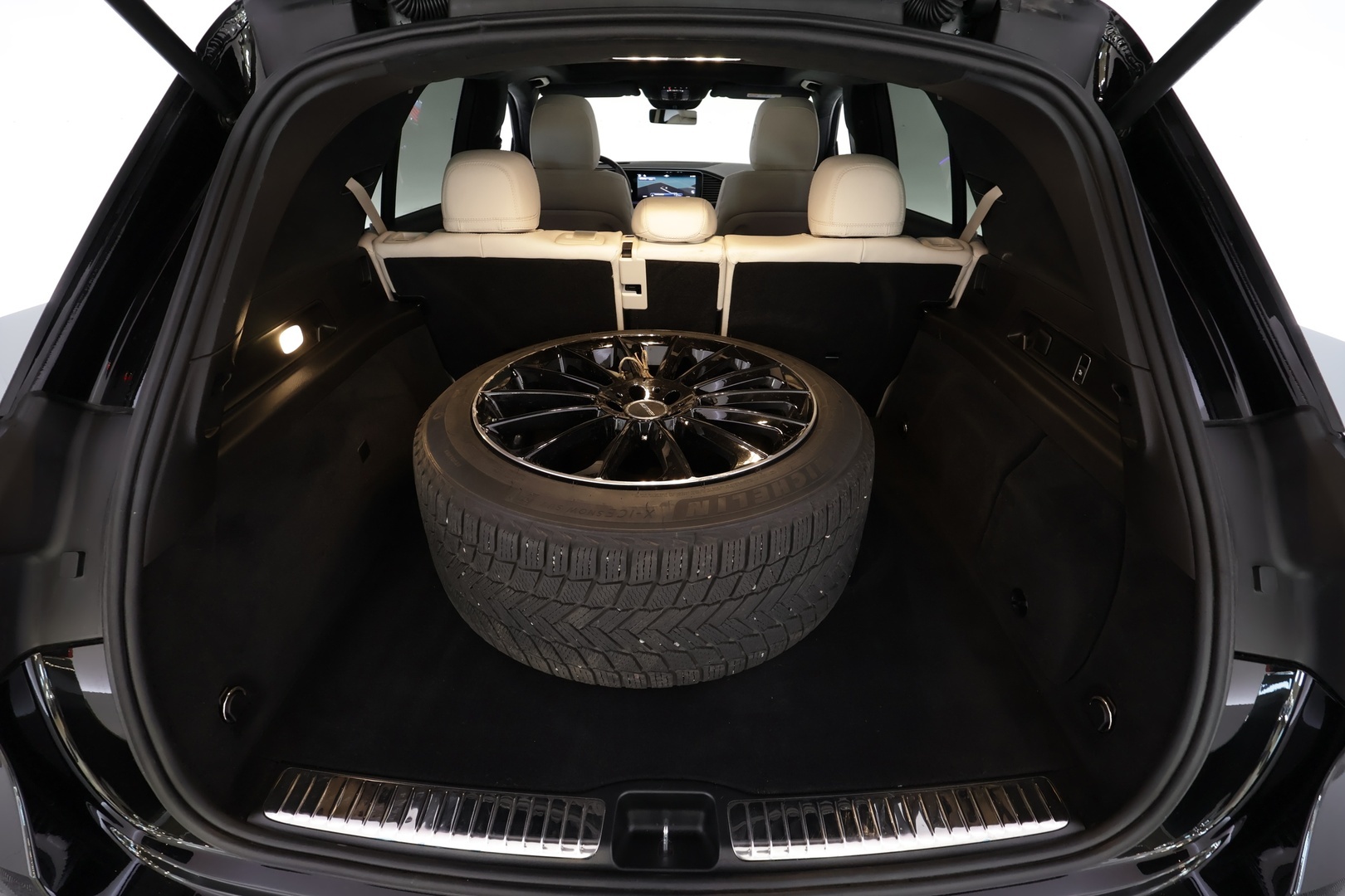MERCEDES-BENZ GLE 53 AMG 2024