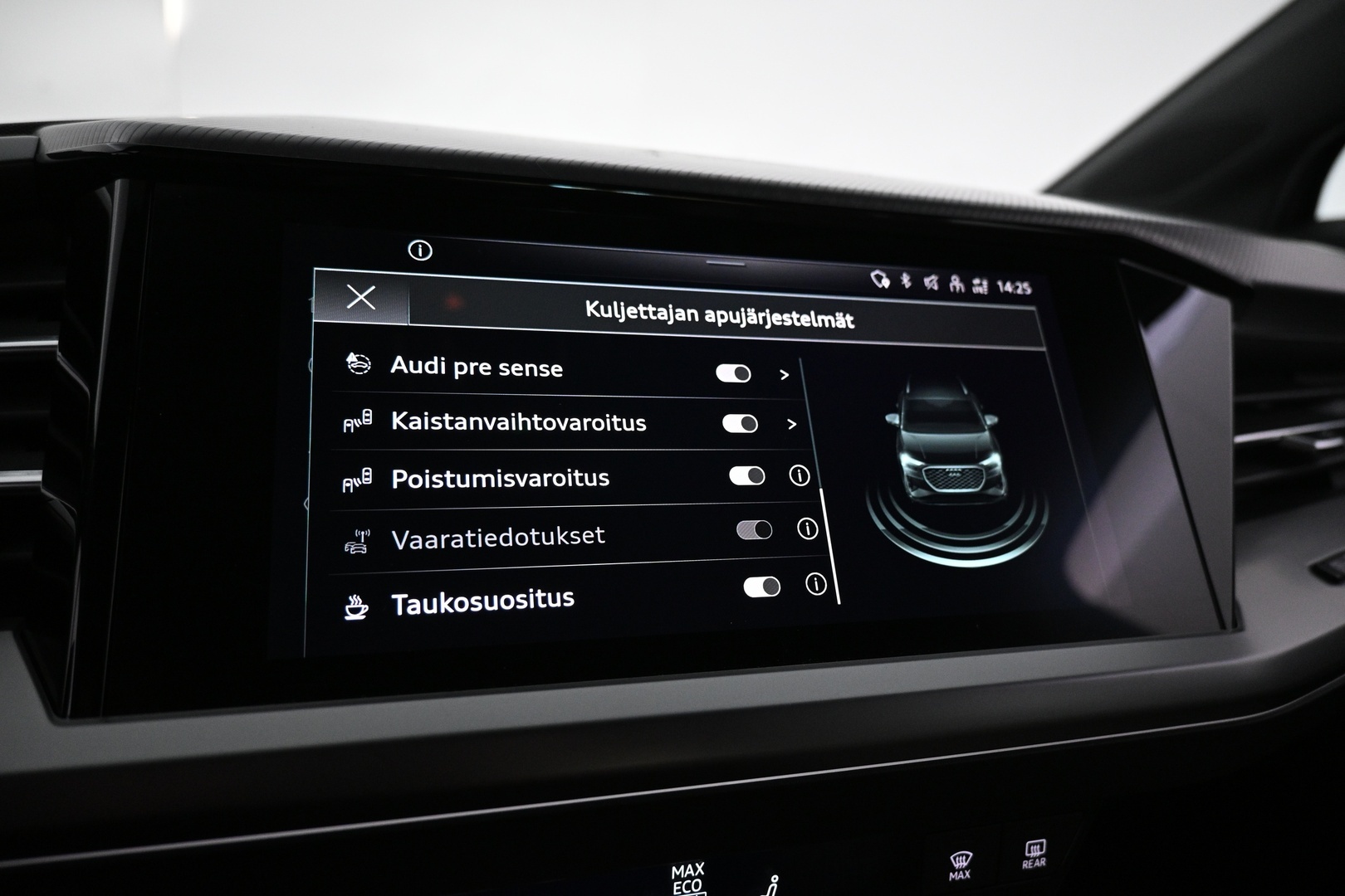 AUDI Q4 e-tron 2023