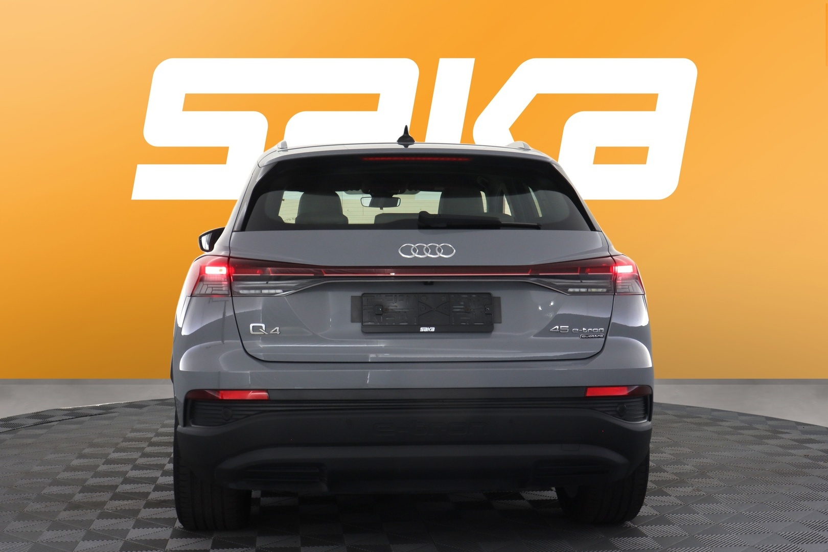 AUDI Q4 e-tron 2023