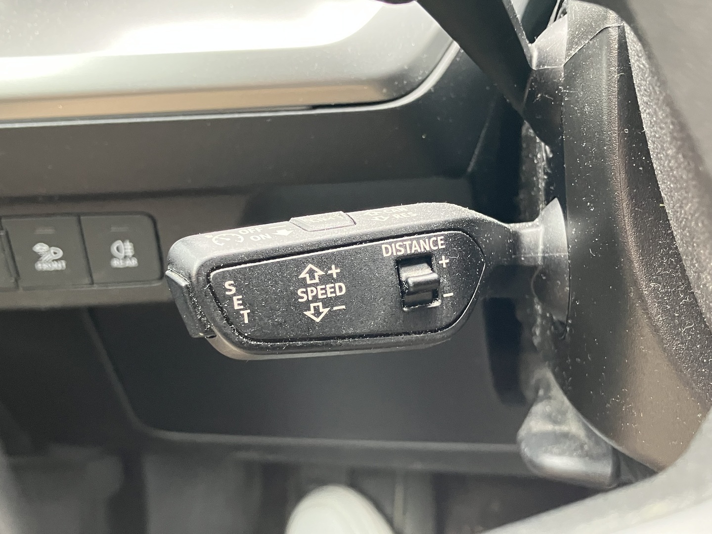 AUDI Q4 e-tron 2022