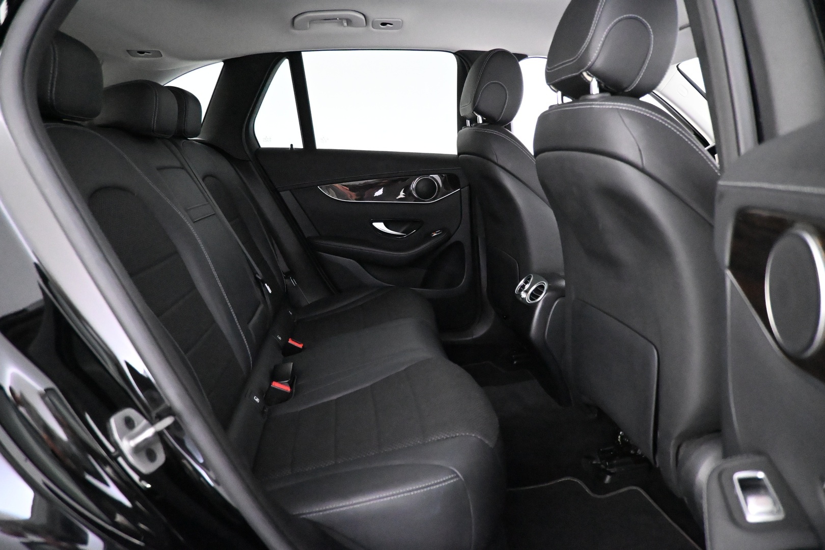 MERCEDES-BENZ GLC 2022