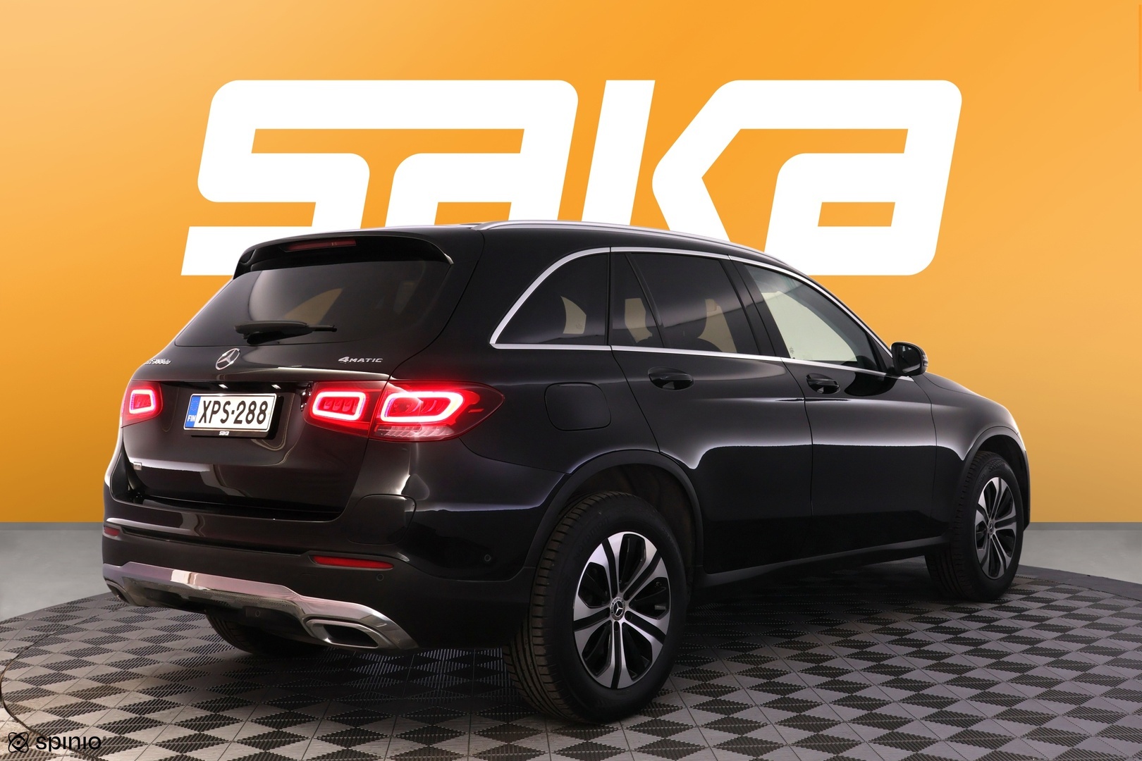 MERCEDES-BENZ GLC 2022