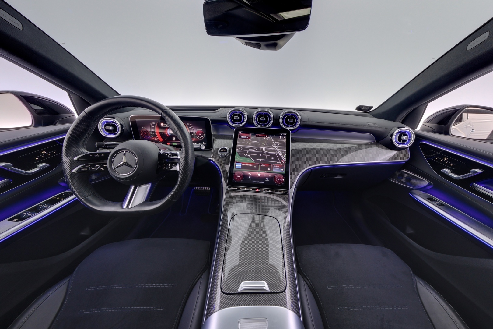 MERCEDES-BENZ GLC 2024