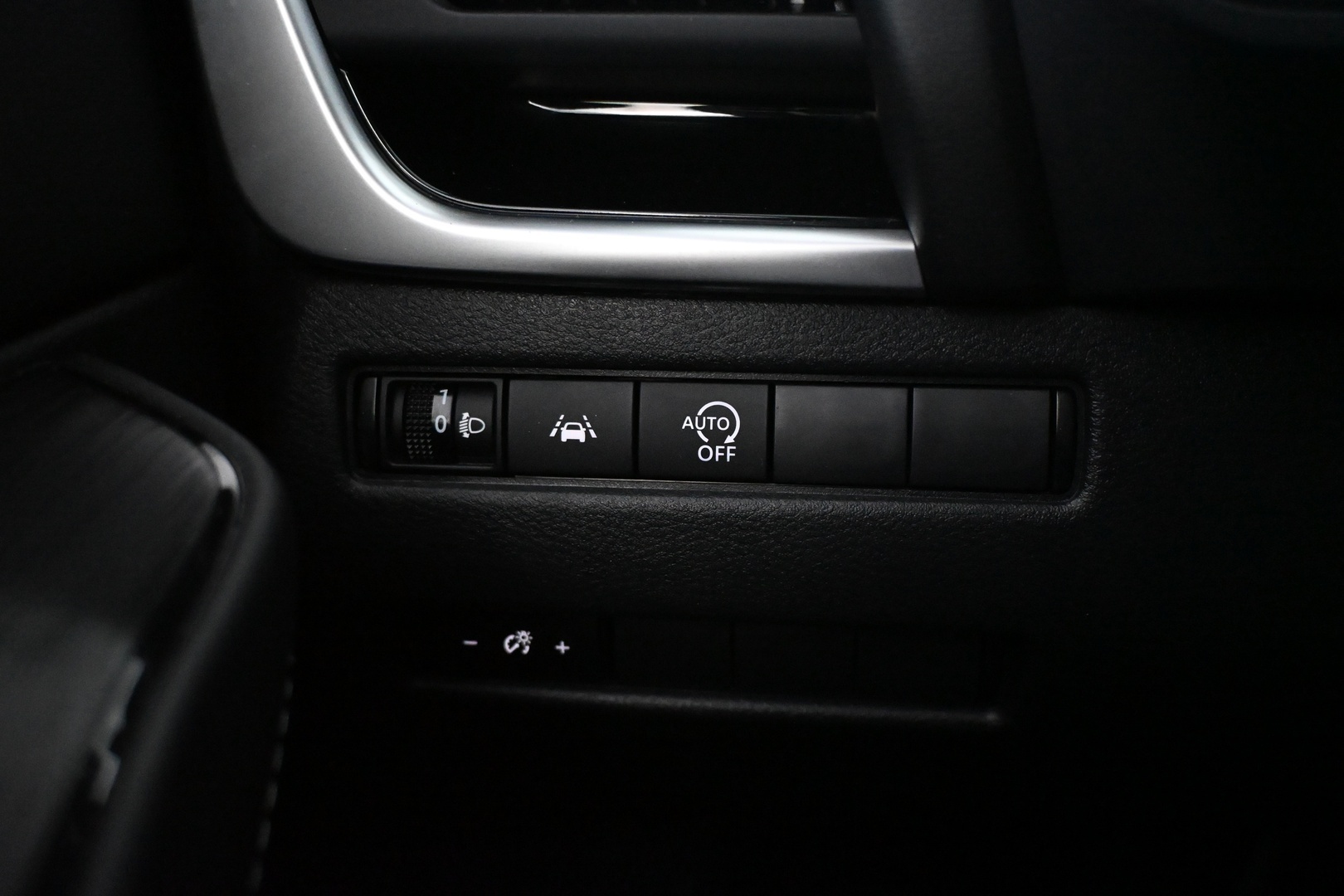 NISSAN Qashqai 2024