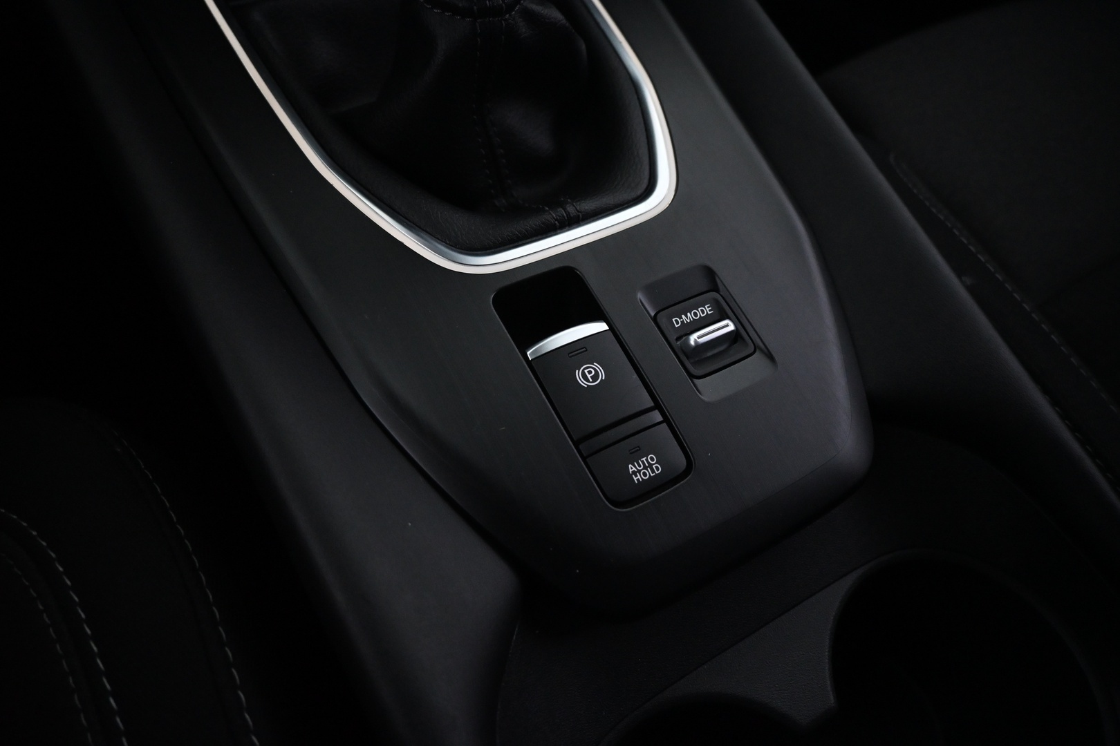 NISSAN Qashqai 2024