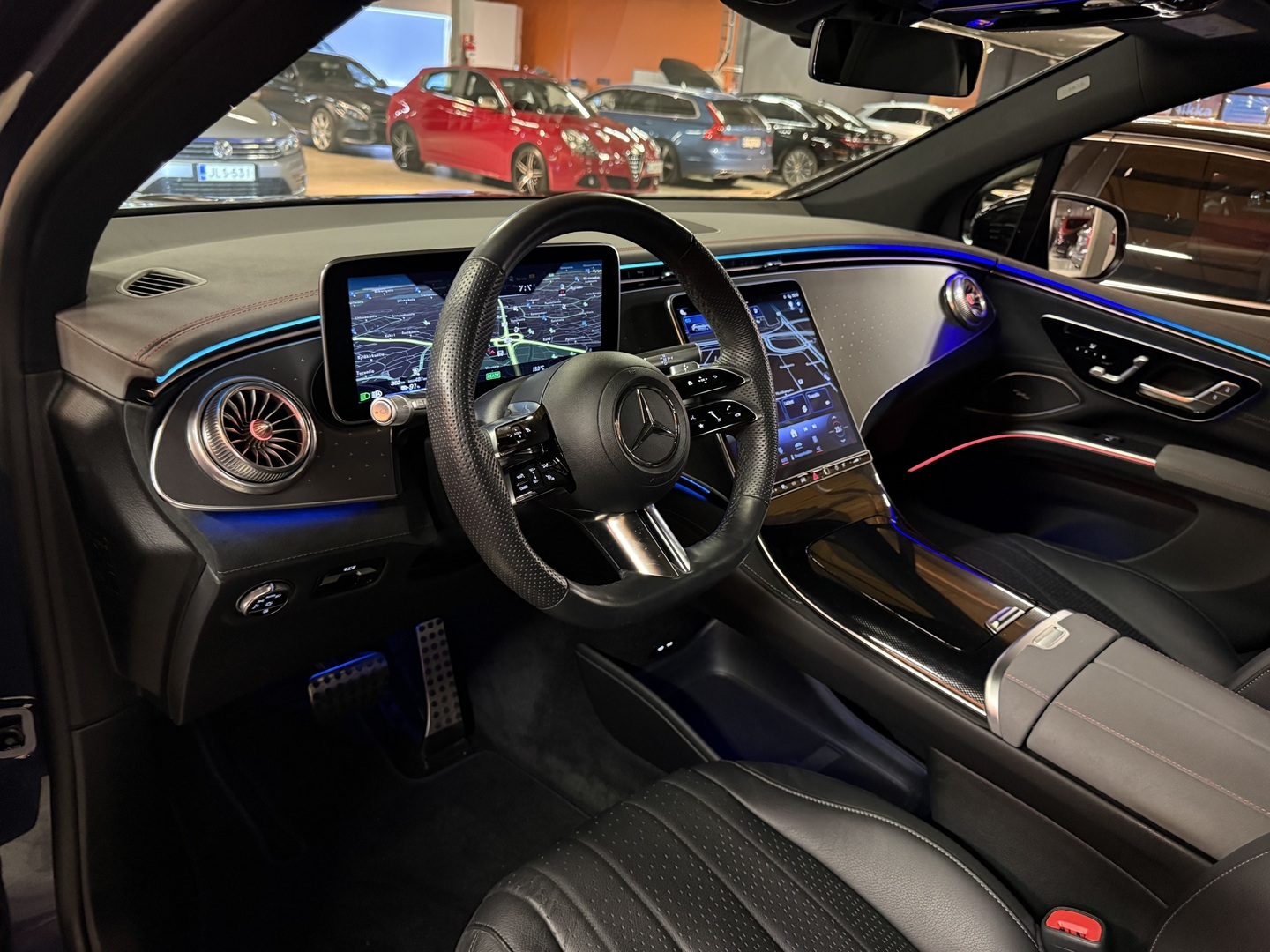 MERCEDES-BENZ EQS SUV 2023