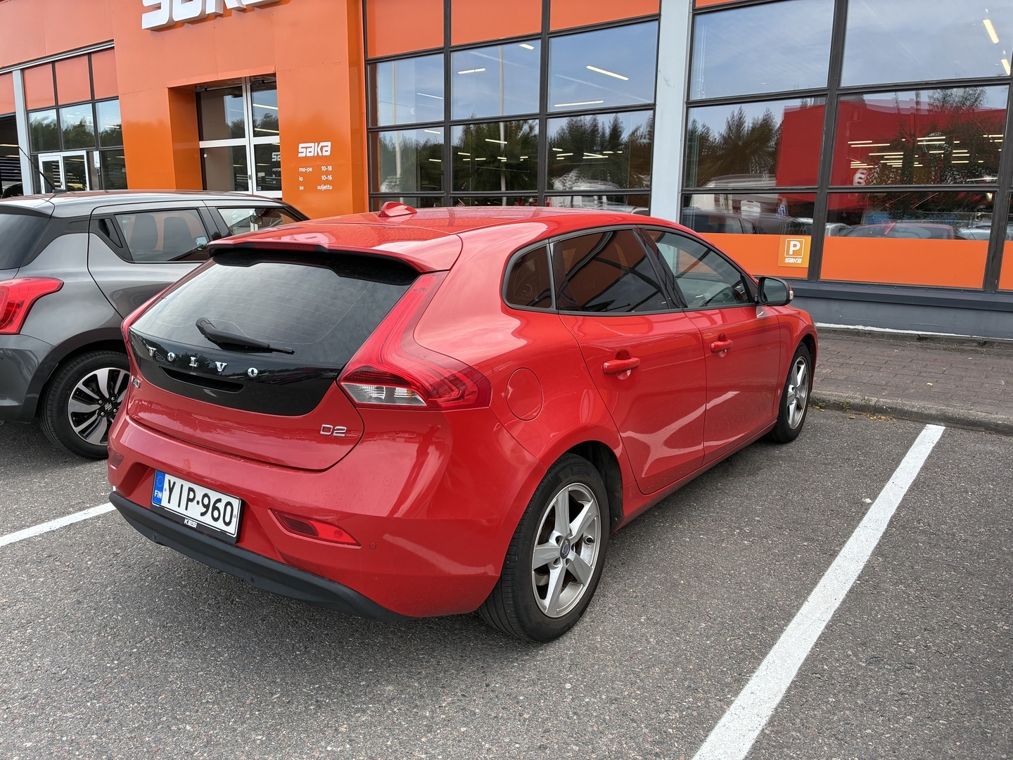 VOLVO V40 2014
