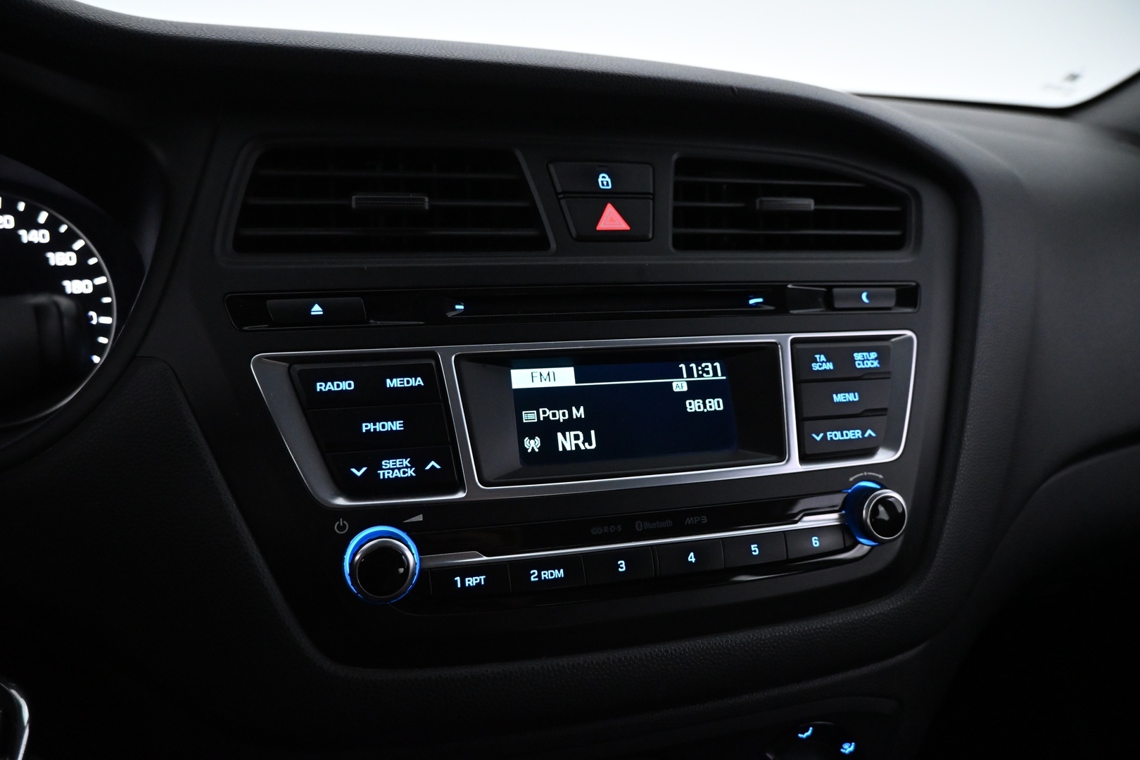 HYUNDAI I20 2016