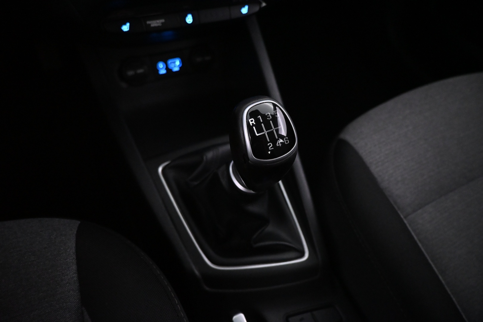 HYUNDAI I20 2016