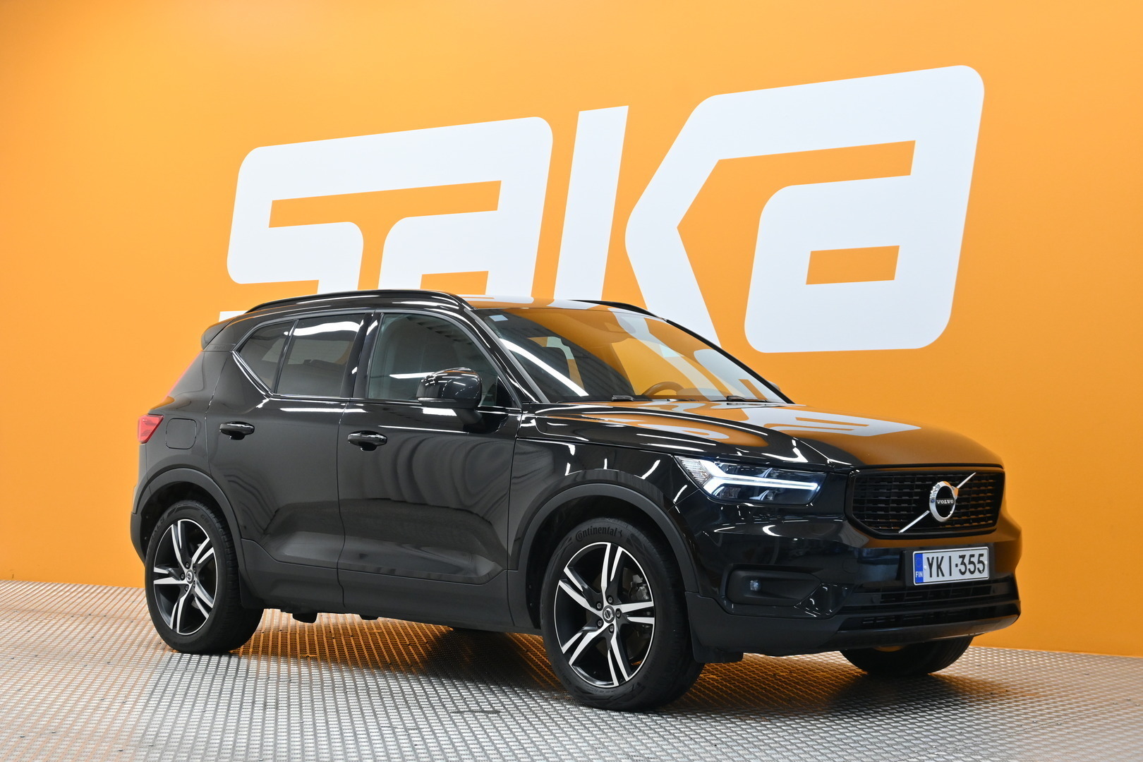 VOLVO XC40 2020