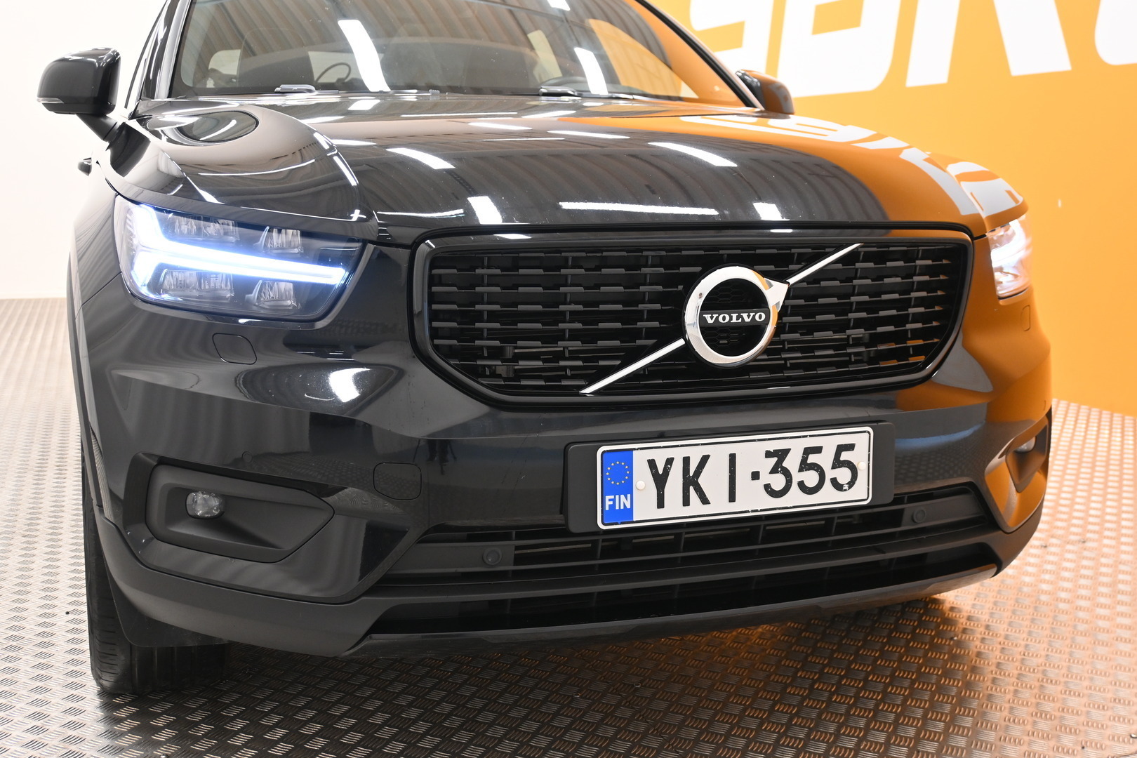 VOLVO XC40 2020
